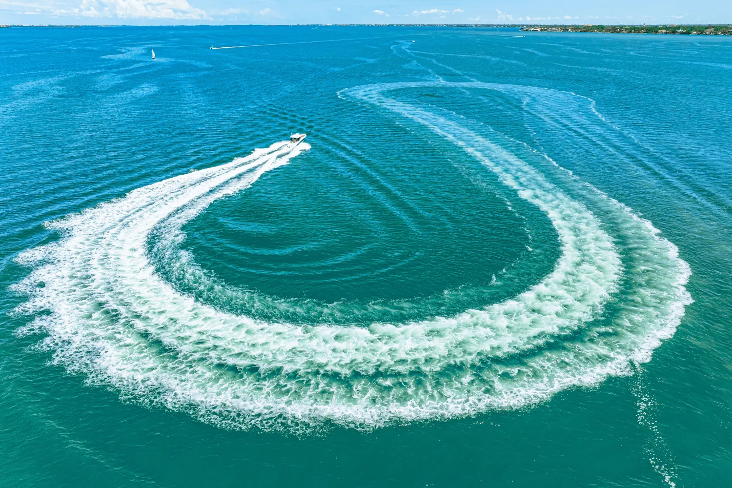 2025 Boston Whaler 350 Realm Image Thumbnail #32