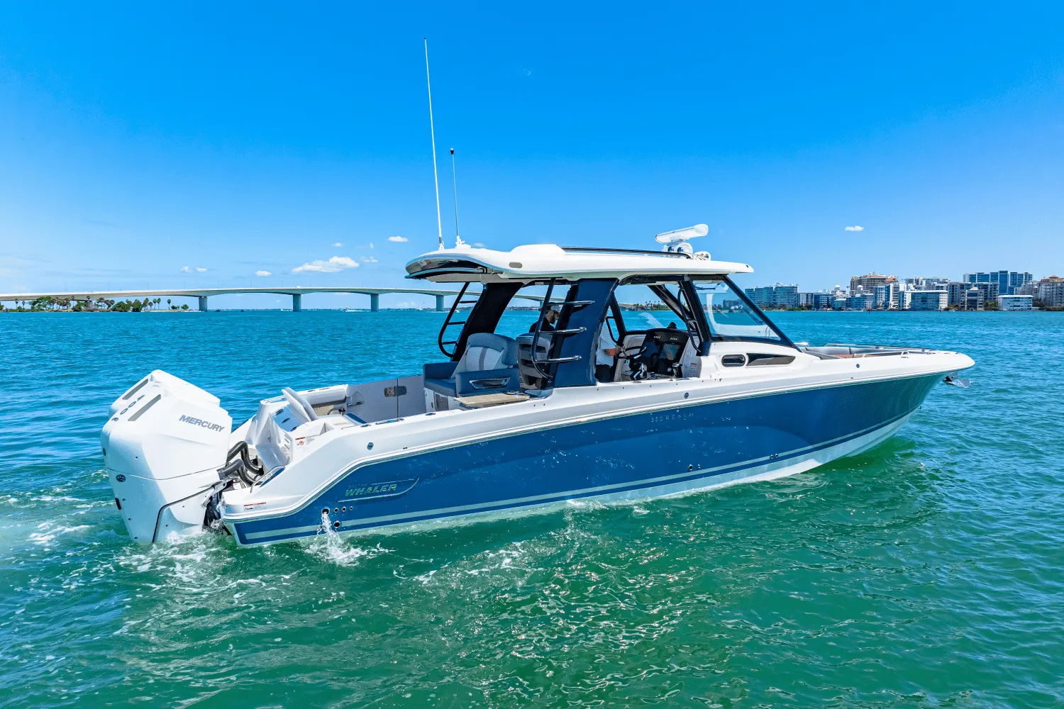 2025 Boston Whaler 350 Realm Image Thumbnail #3