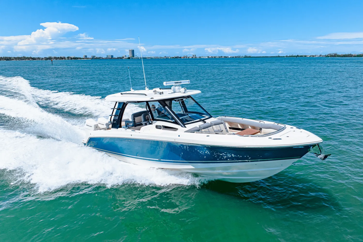 2025 Boston Whaler 350 Realm Image Thumbnail #22