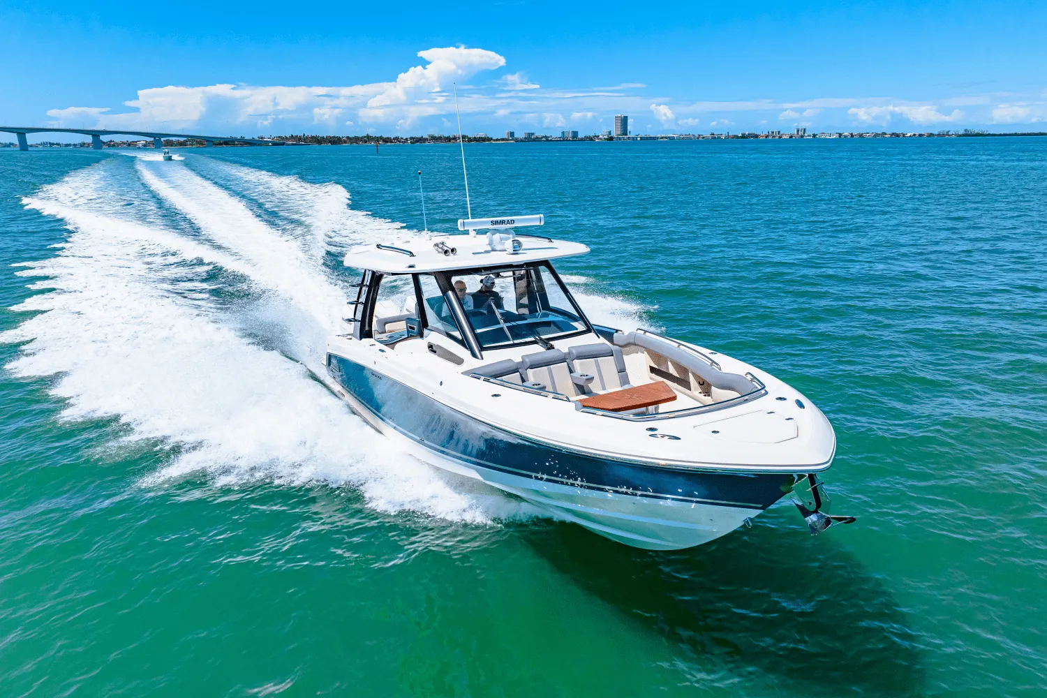 2025 Boston Whaler 350 Realm Image Thumbnail #25
