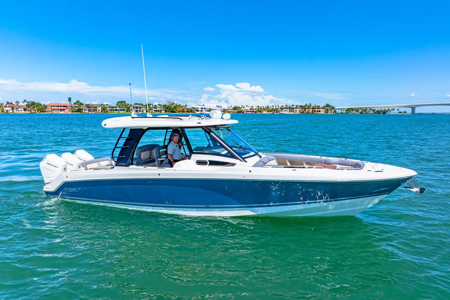 2025 Boston Whaler 350 Realm Image Thumbnail #1