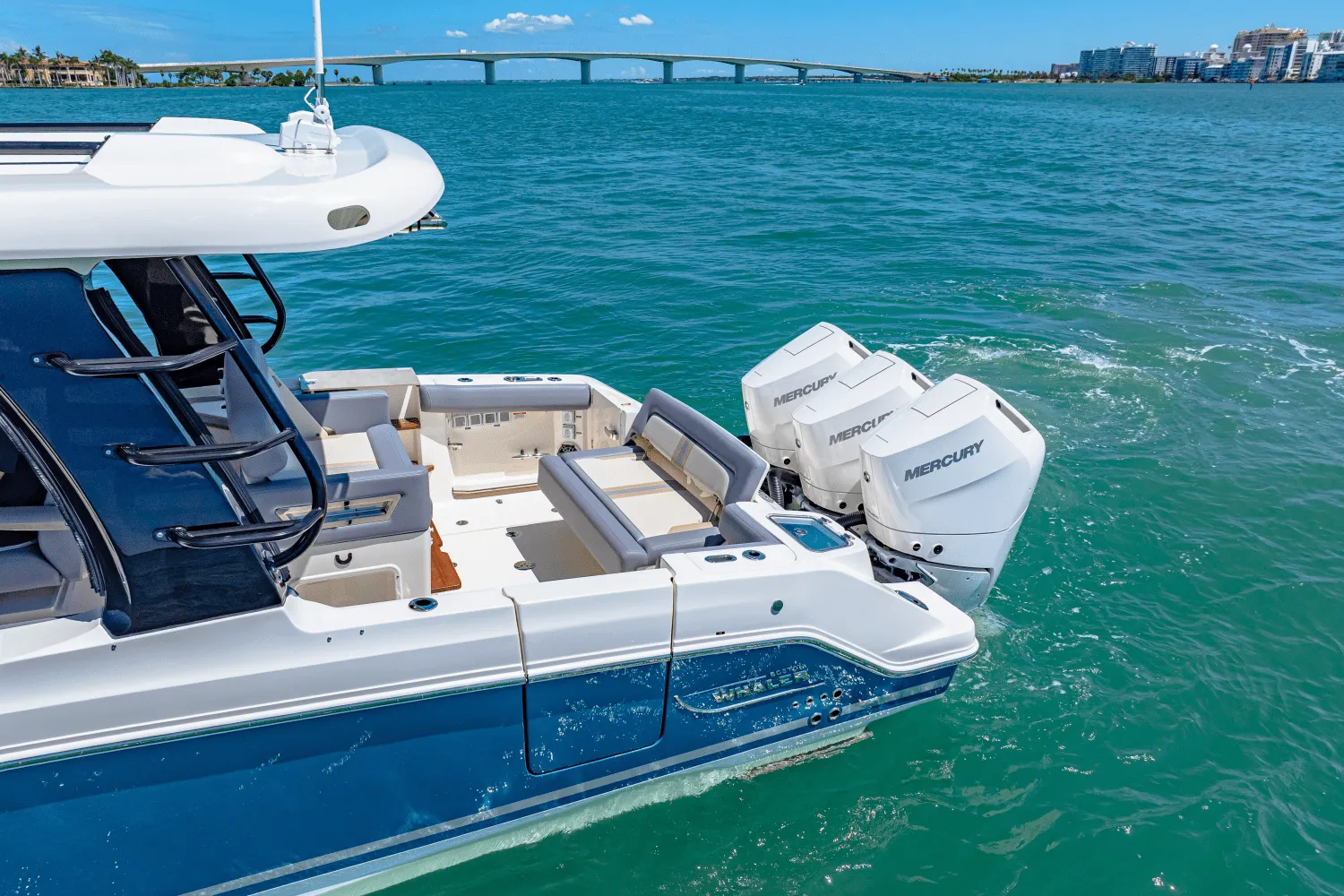 2025 Boston Whaler 350 Realm Image Thumbnail #13