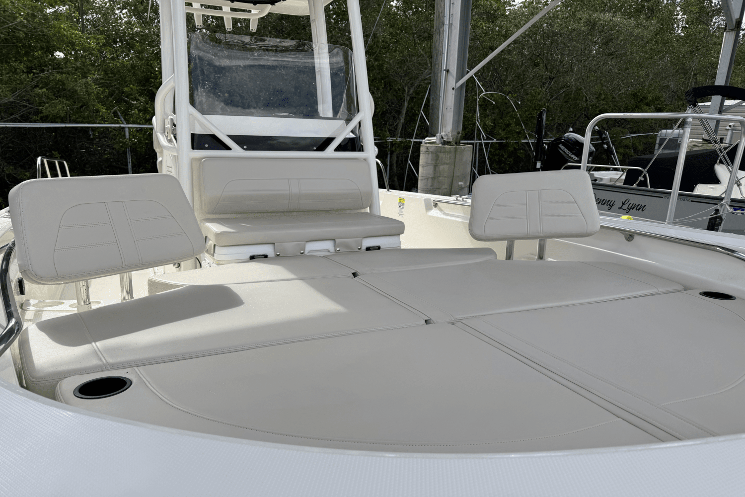 2021 Boston Whaler 210 MONTAUK Image Thumbnail #19