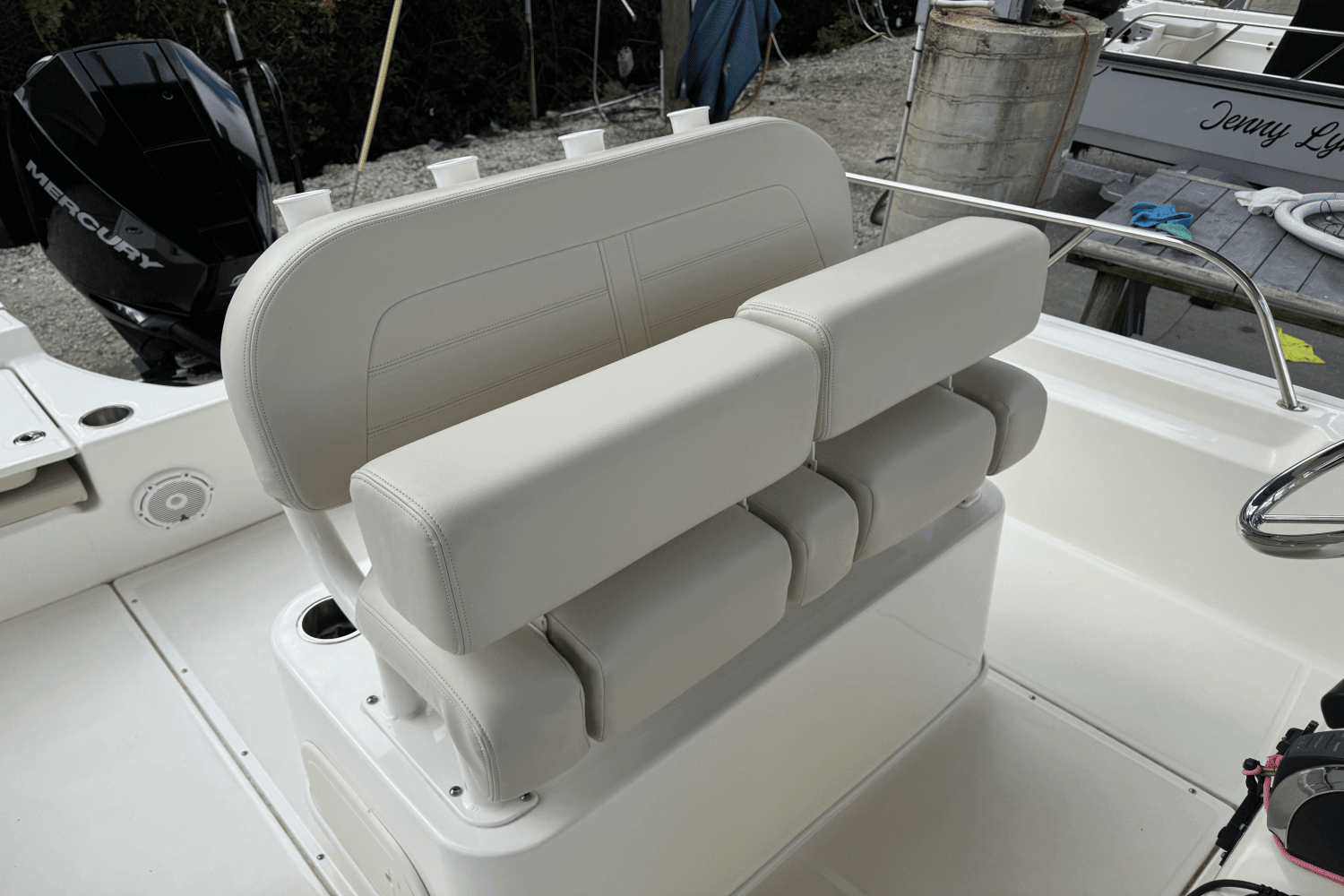 2021 Boston Whaler 210 MONTAUK Image Thumbnail #13