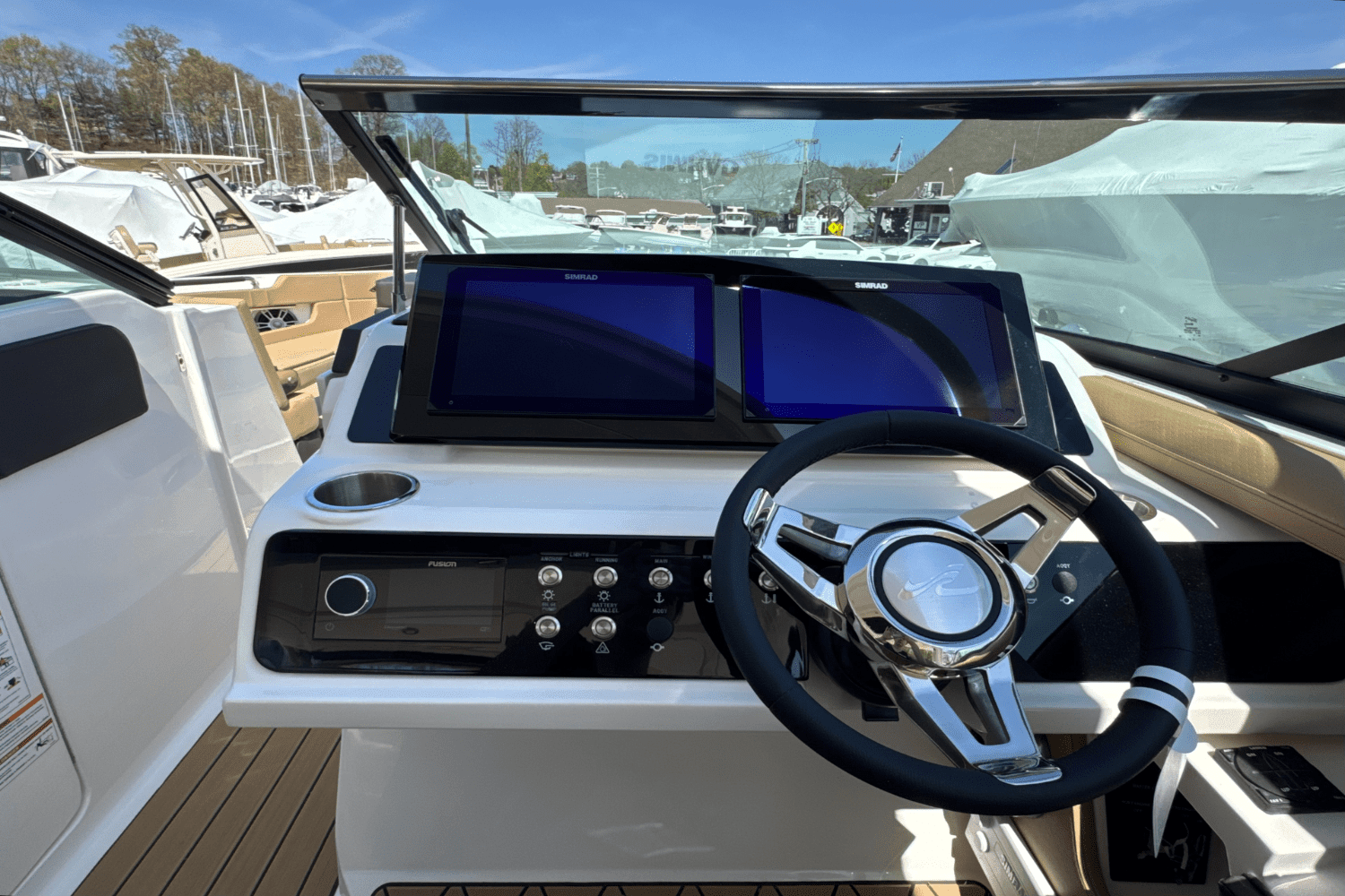 2025 Sea Ray SLX 310 Outboard Image Thumbnail #61