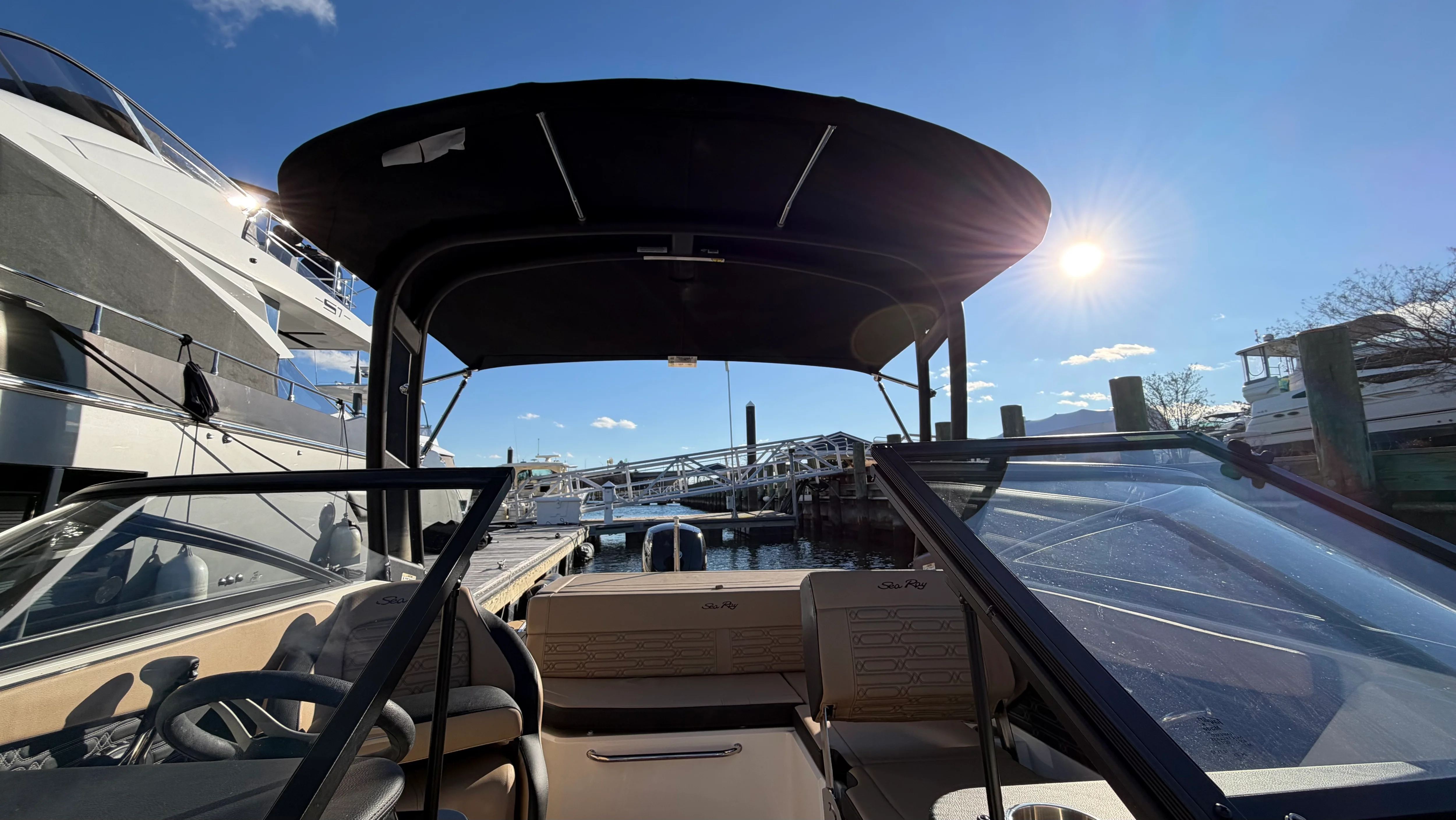 2025 Sea Ray SPX 190 Outboard Image Thumbnail #50