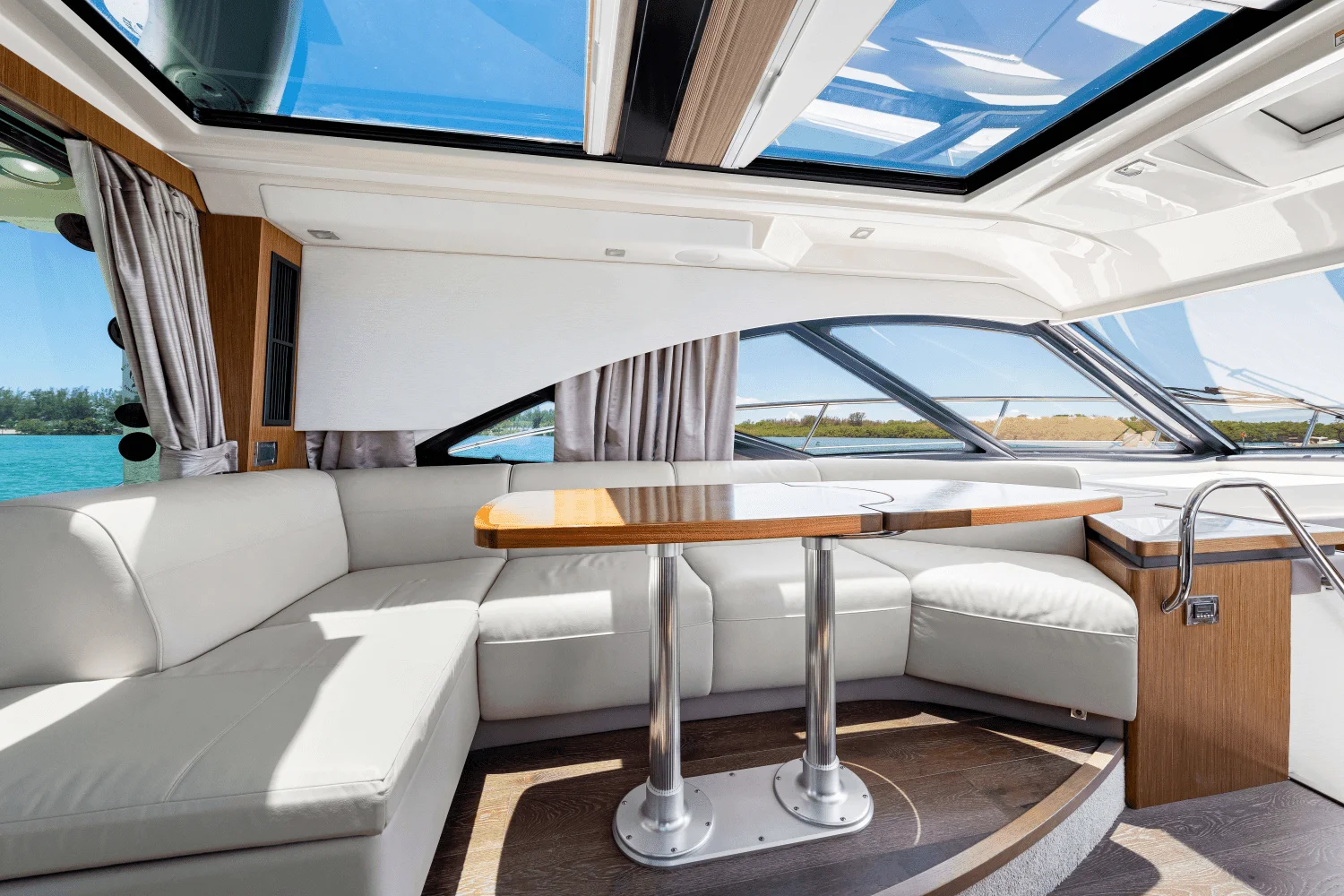 2017 Sea Ray
                                                             510 SUNDANCER Image Thumbnail #55