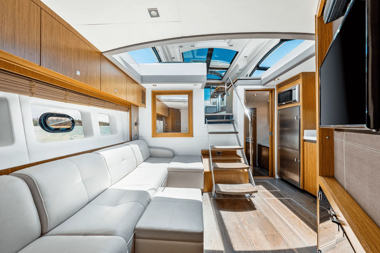 2017 Sea Ray 510 SUNDANCER Image Thumbnail #65