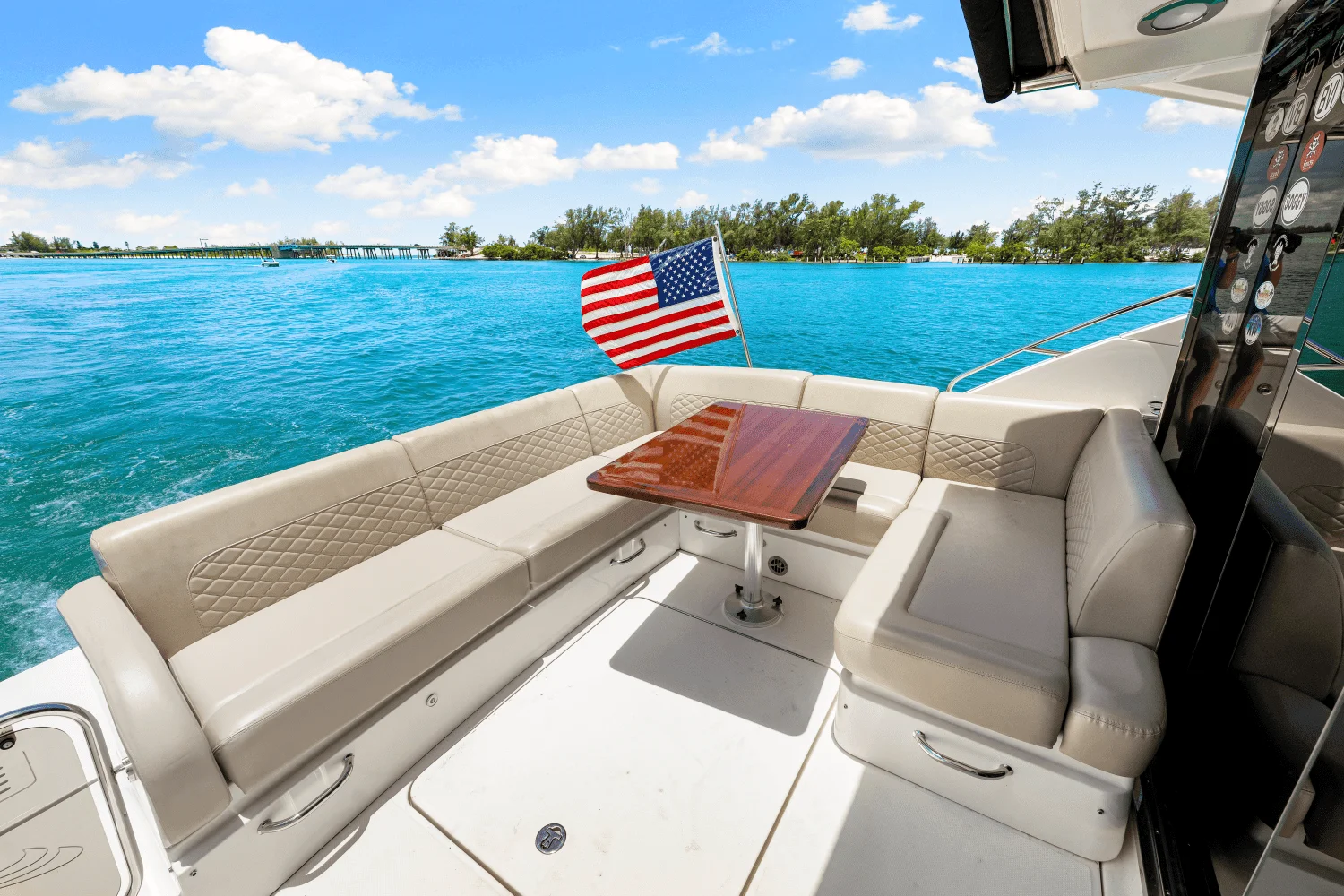 2017 Sea Ray
                                                             510 SUNDANCER Image Thumbnail #36