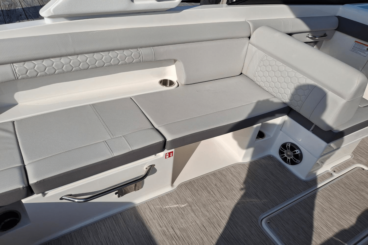 2025 Sea Ray SDX 290 Outboard Image Thumbnail #15
