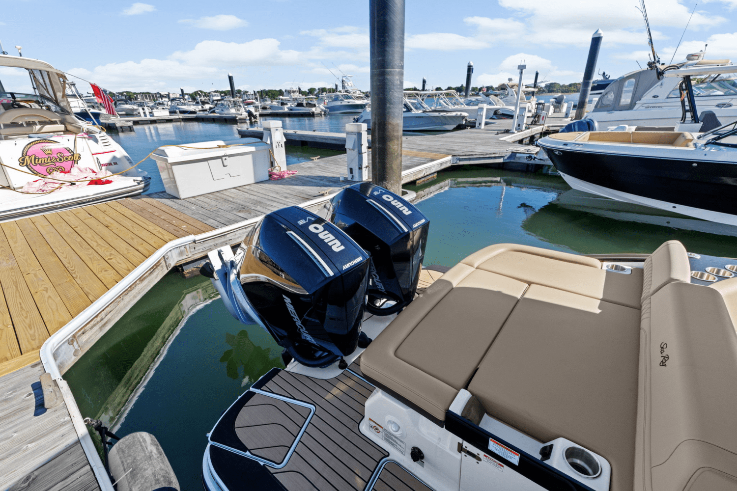 2025 Sea Ray SLX 280 Image Thumbnail #7