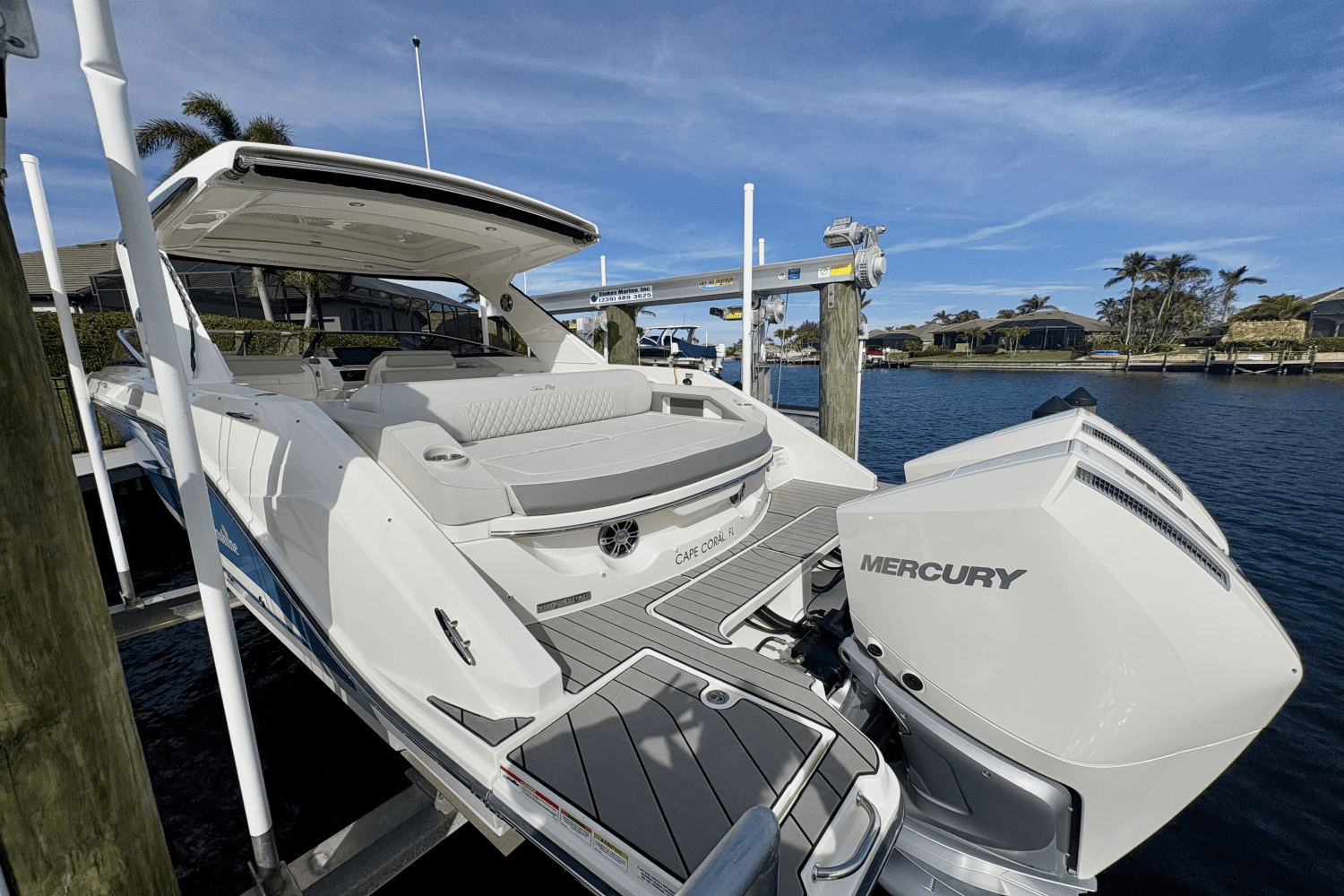 2024 Sea Ray 310 SLX OUTBOARD Image Thumbnail #9