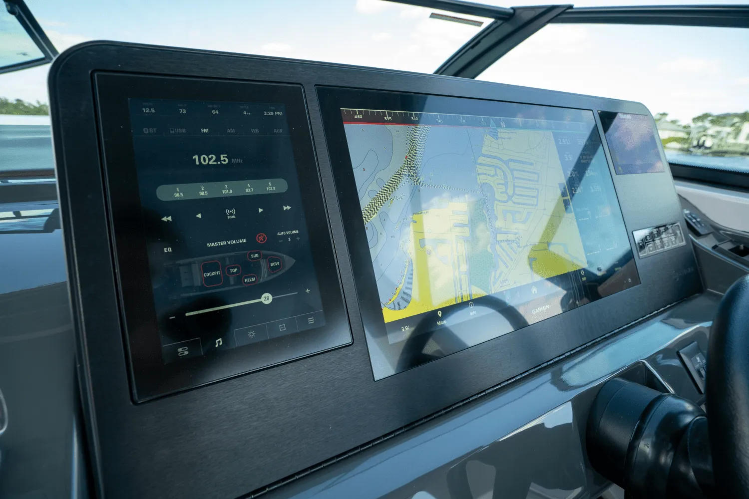 2022 Aviara AV40 OUTBOARD Image Thumbnail #20