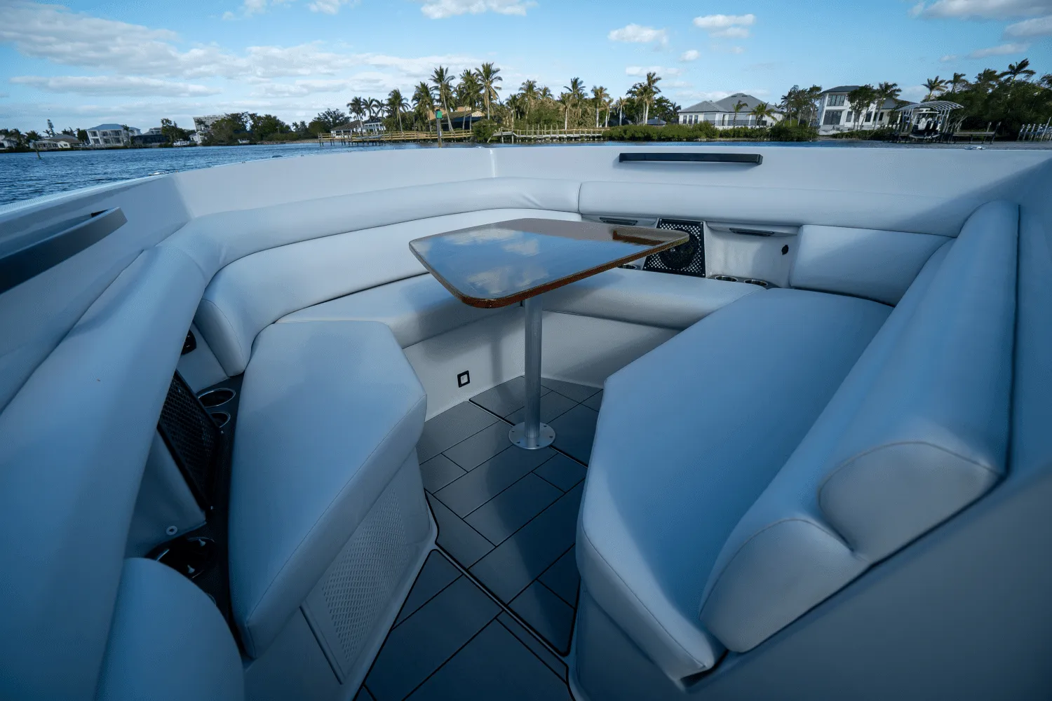 2022 Aviara AV40 OUTBOARD Image Thumbnail #30