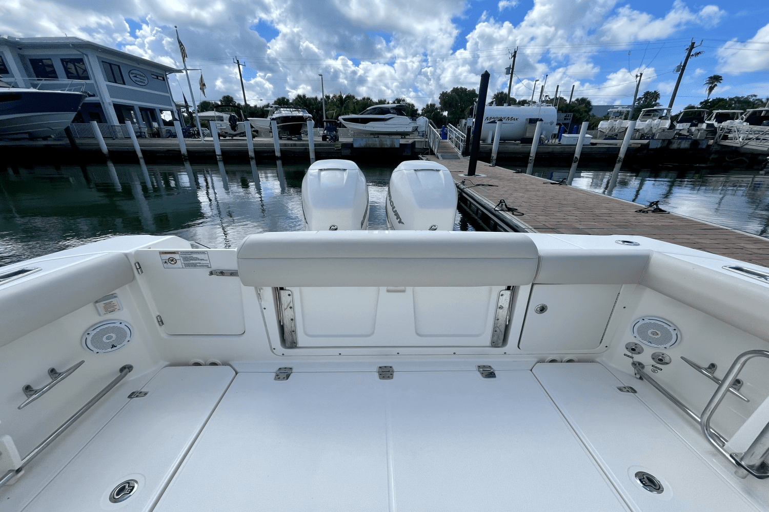 2016 Boston Whaler 330 OUTRAGE Image Thumbnail #13