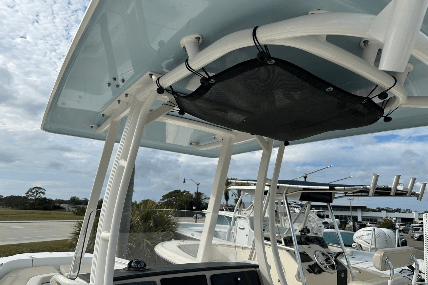 2019 Boston Whaler 240 DAUNTLESS Image Thumbnail #28