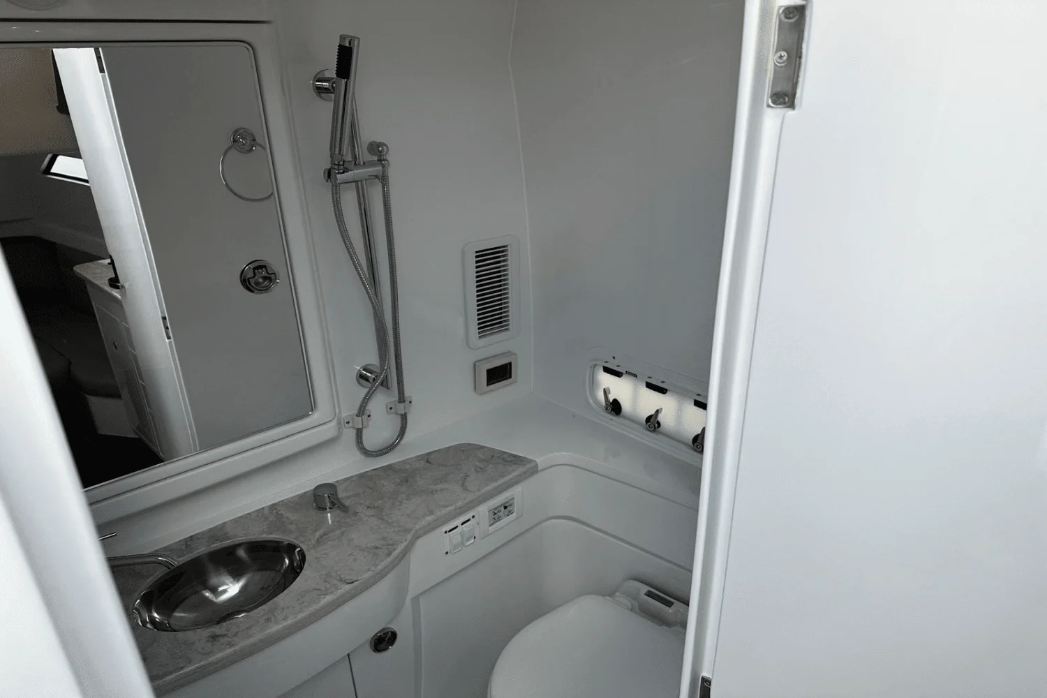 2025 Intrepid 41 PANACEA Image Thumbnail #29