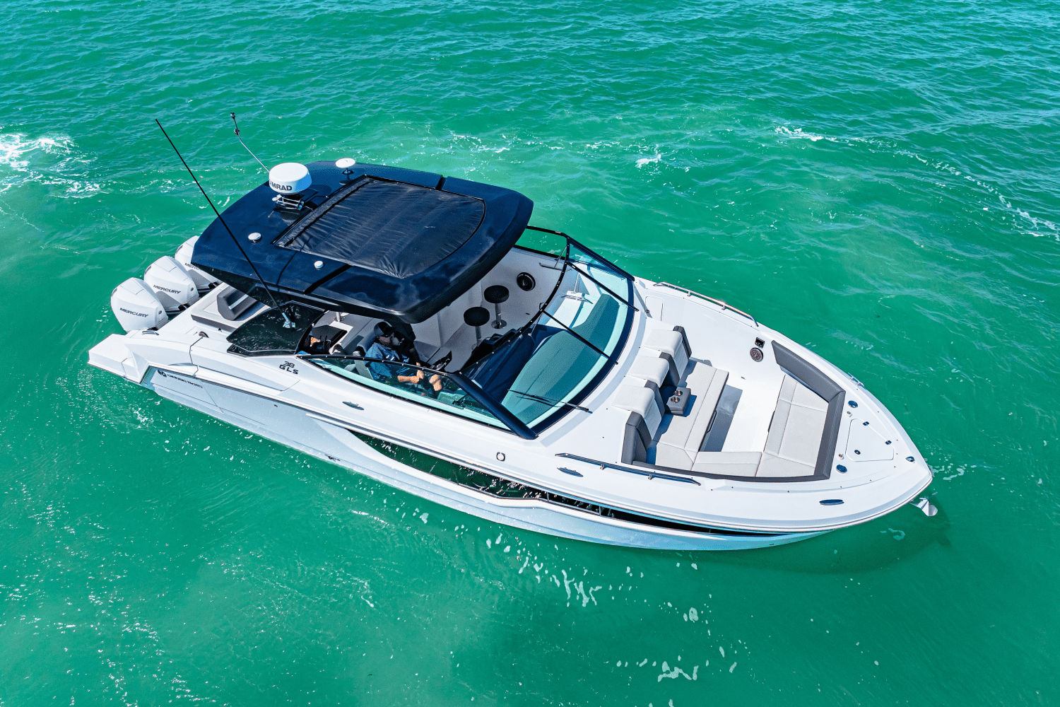 2024 Cruisers Yachts 38 GLS Outboard Image Thumbnail #46