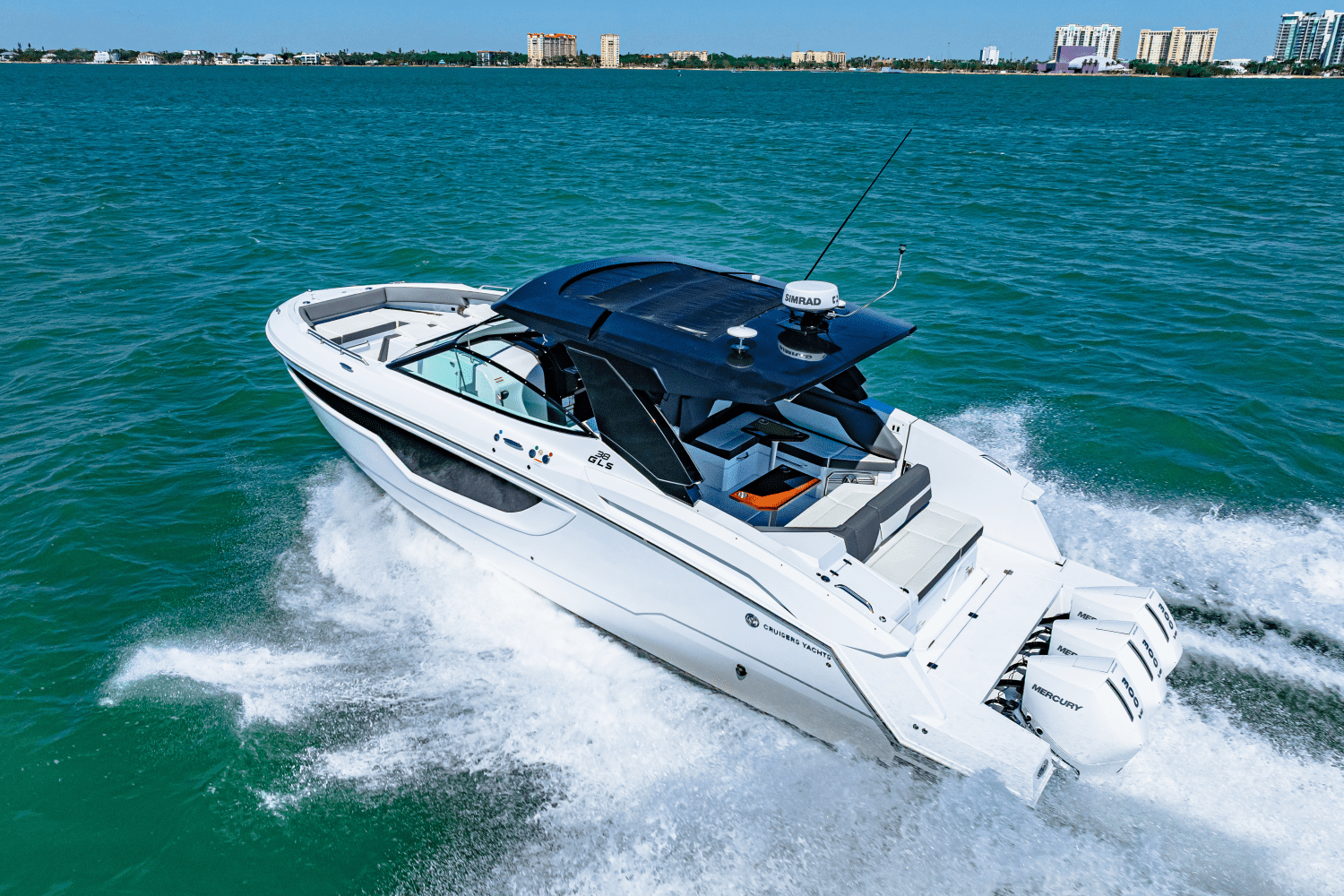 2024 Cruisers Yachts 38 GLS Outboard Image Thumbnail #11