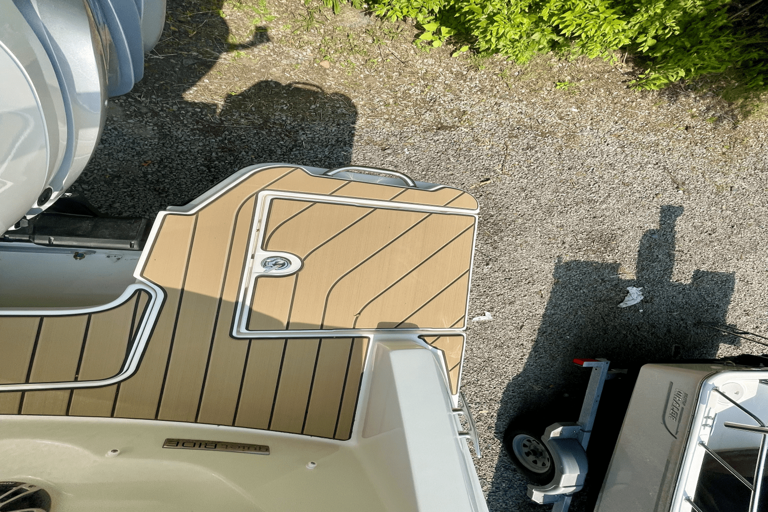 2025 Sea Ray SLX 310 Outboard Image Thumbnail #3