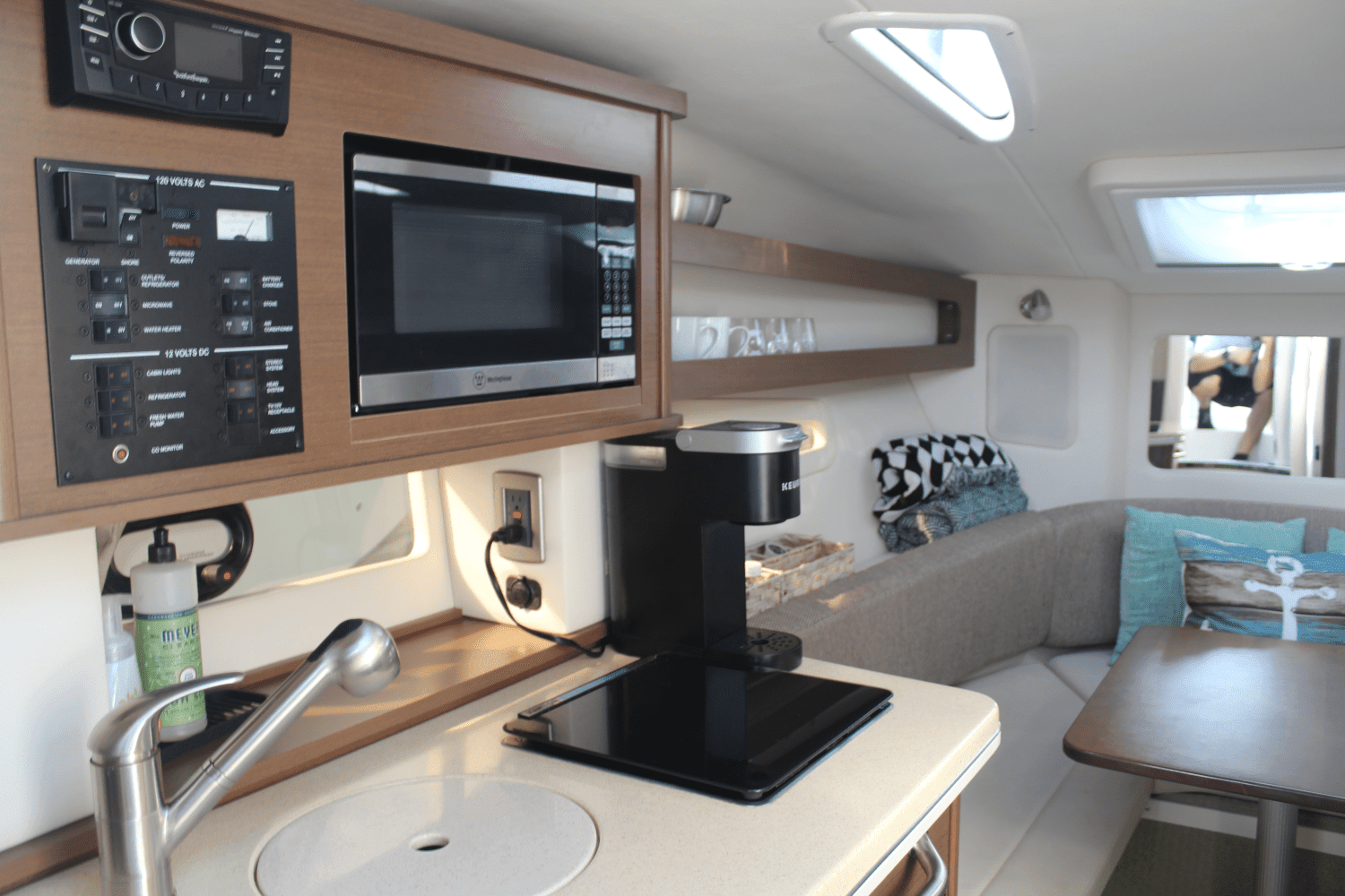 2018 Sea Ray 260 SUNDANCER Image Thumbnail #20