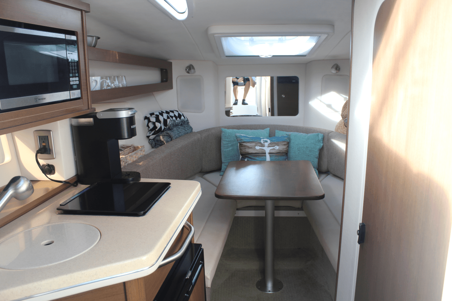 2018 Sea Ray 260 SUNDANCER Image Thumbnail #19