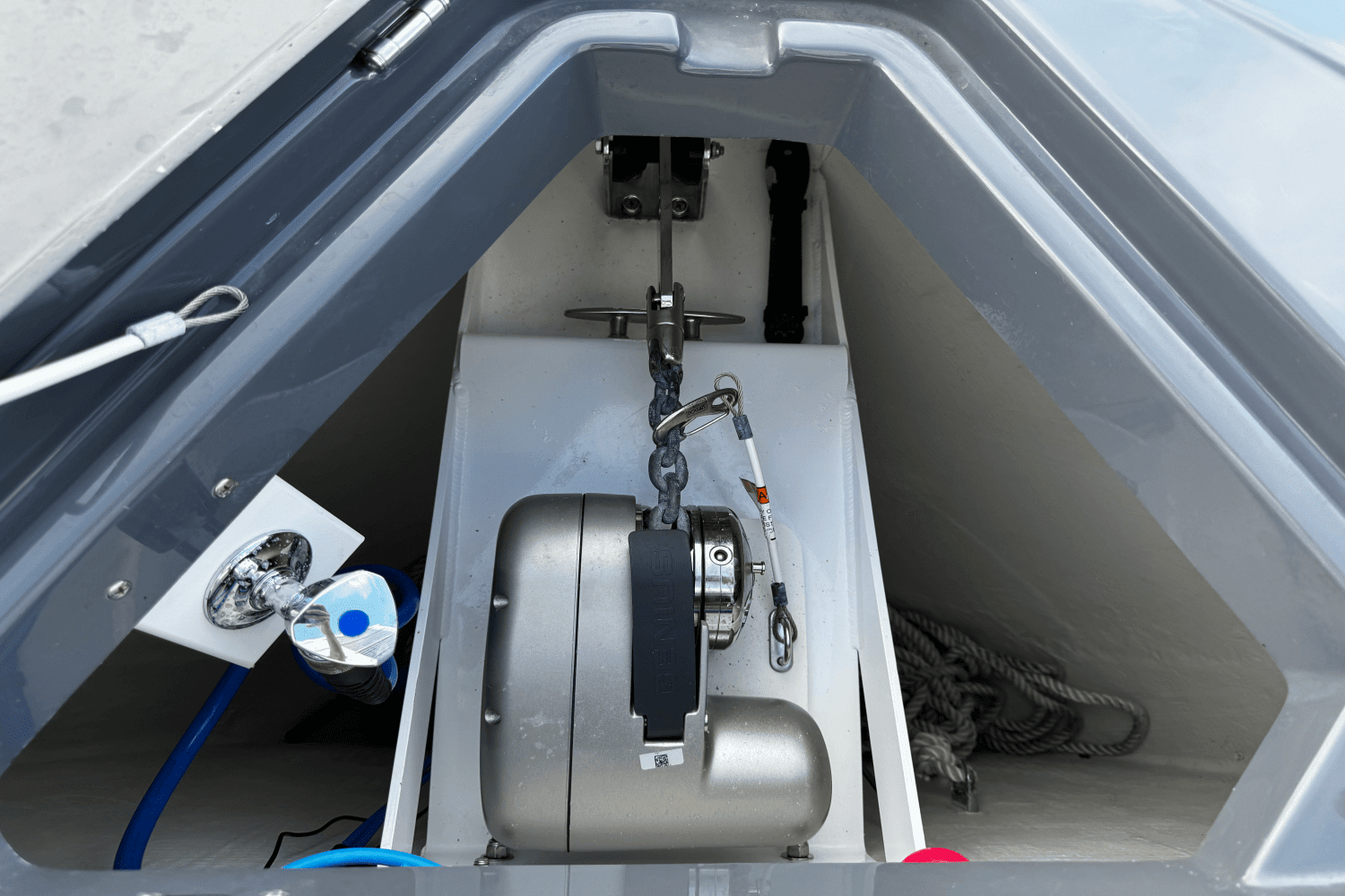 2023 Cruisers Yachts 38 GLS OB Image Thumbnail #49