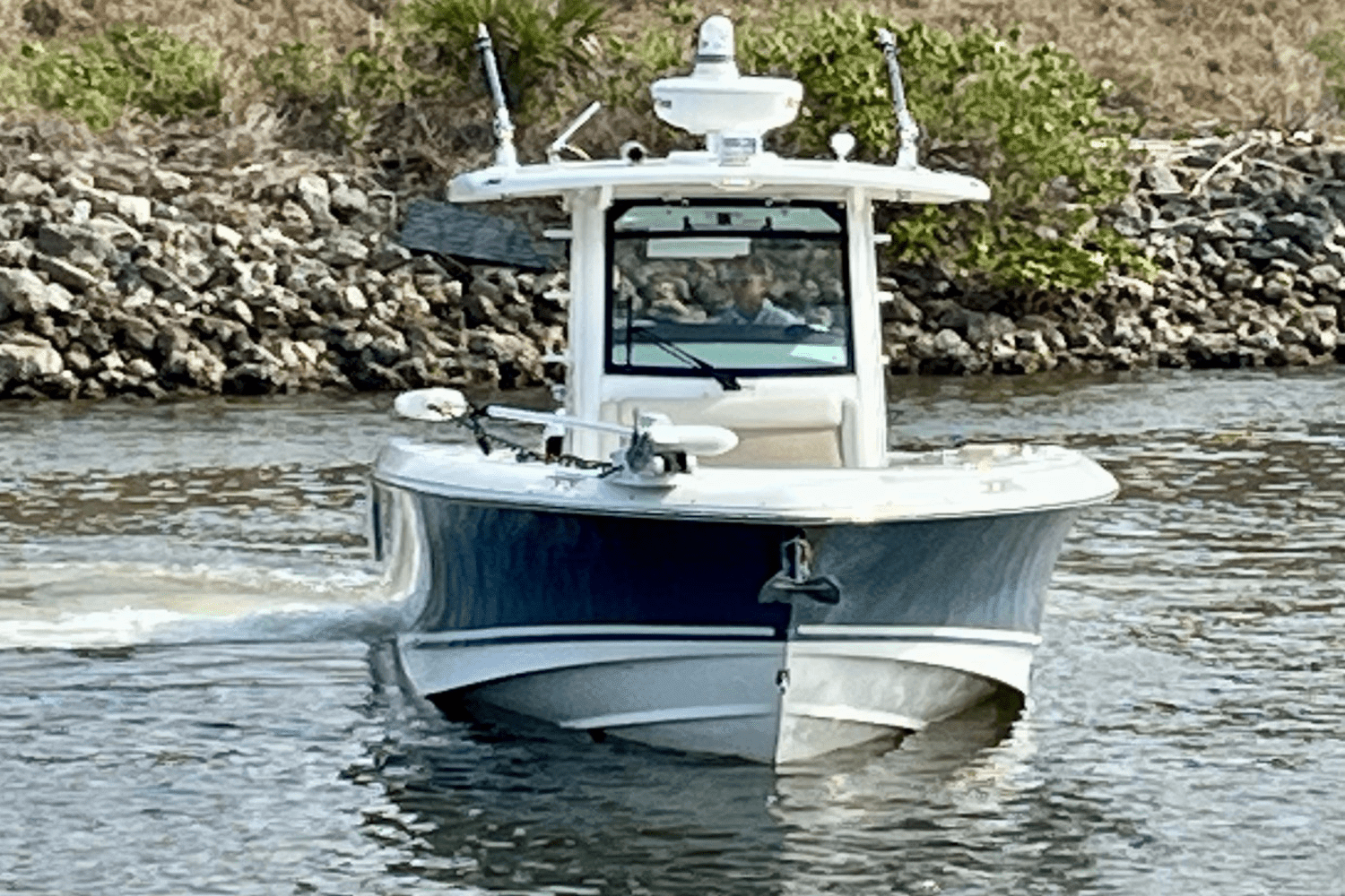 2017 Boston Whaler 330 OUTRAGE Image Thumbnail #7