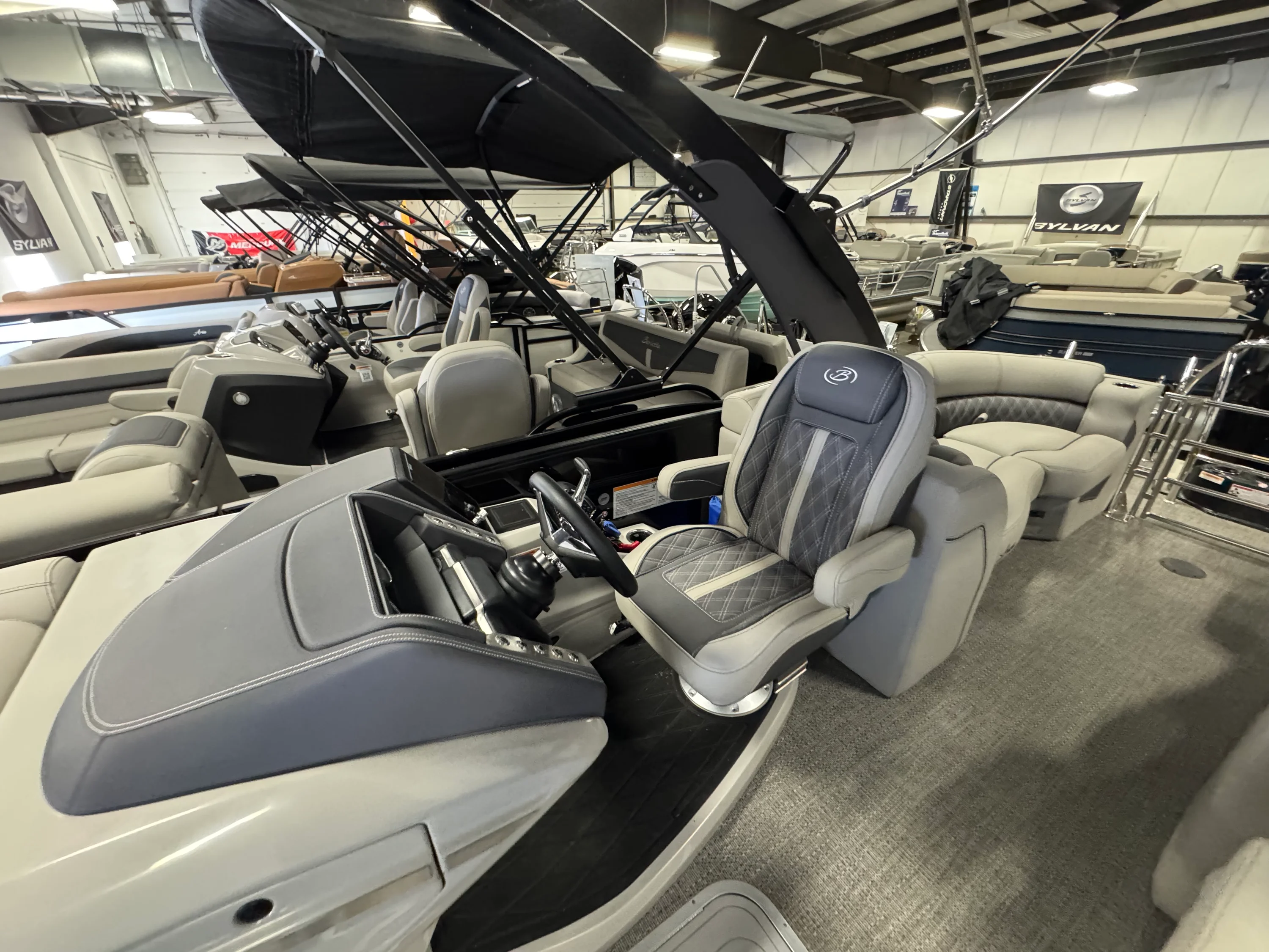 2025 Barletta LUSSO25QCSSA Image Thumbnail #3