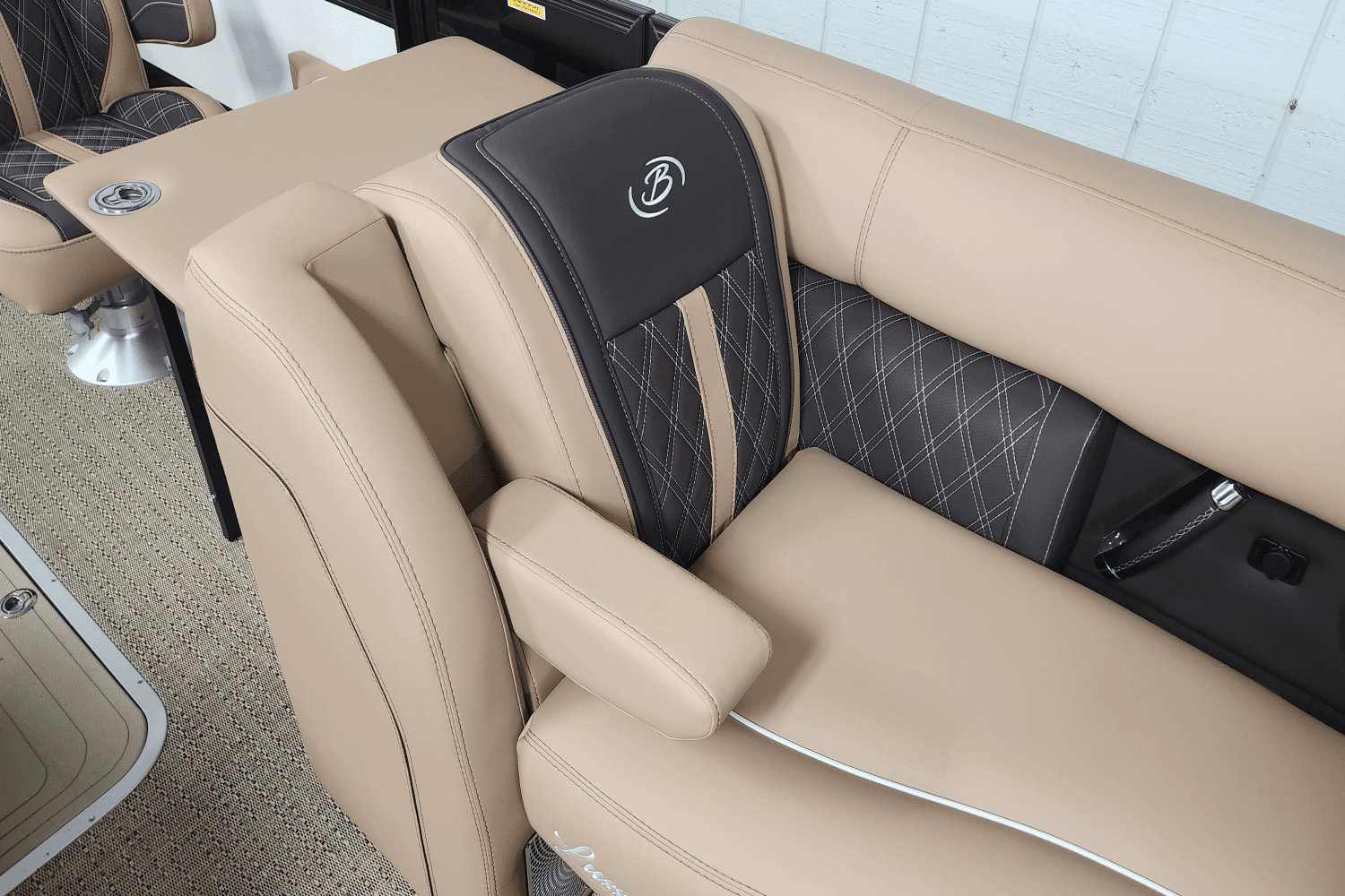 2025 Barletta
                                                             Lusso Image Thumbnail #22