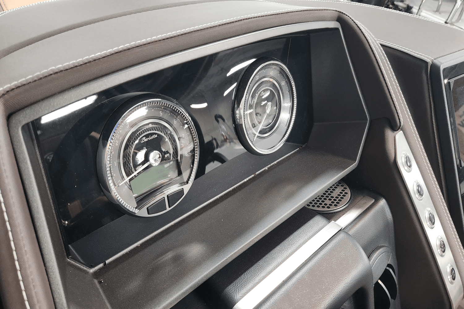 2025 Barletta
                                                             Lusso Image Thumbnail #13