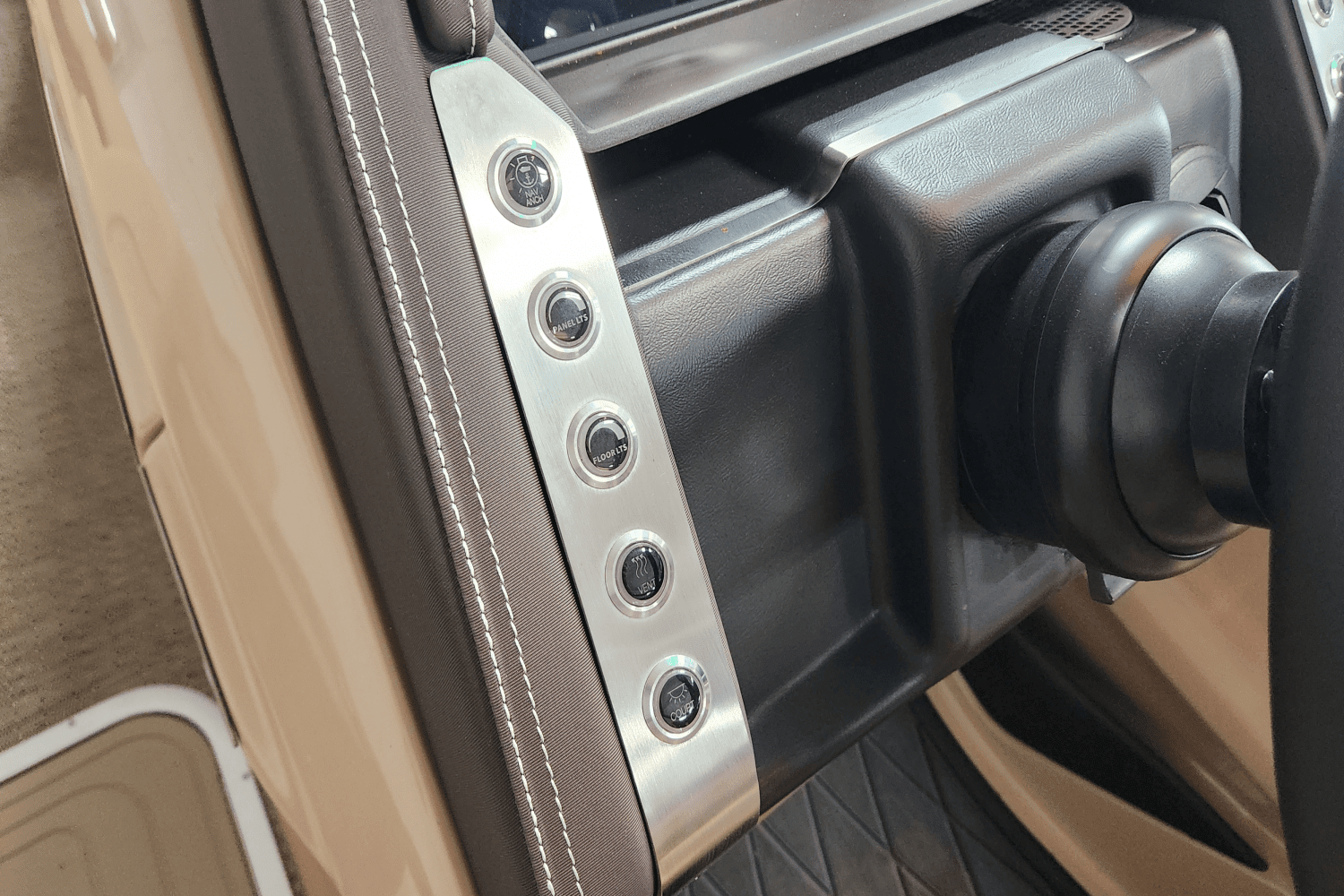 2025 Barletta
                                                             Lusso Image Thumbnail #15