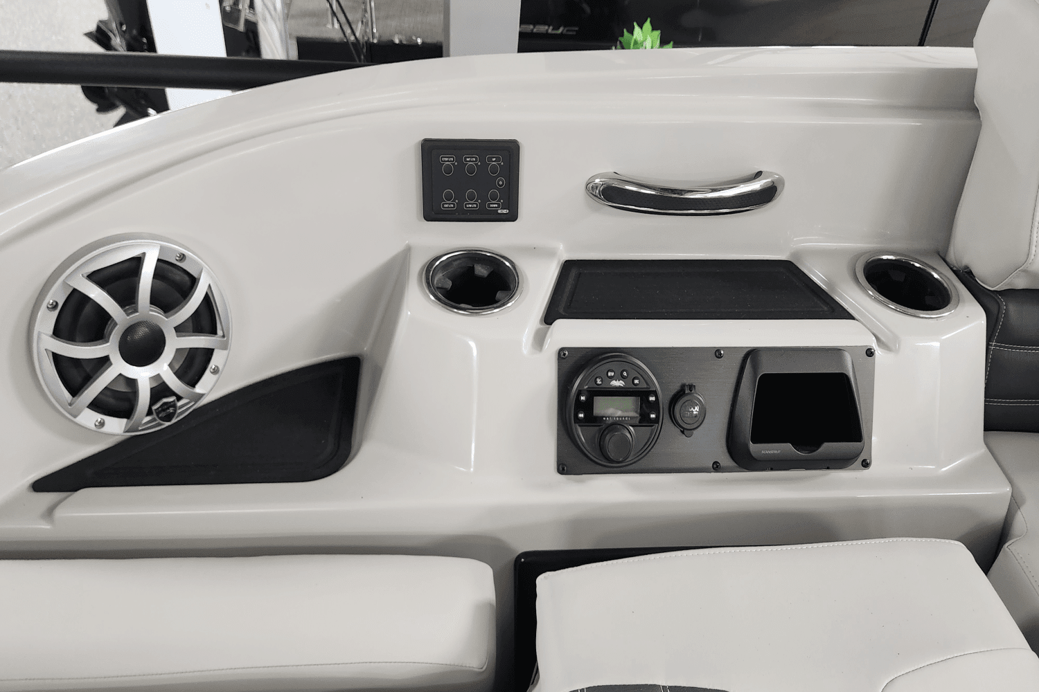 2025 Sylvan
                                                             G-3 Image Thumbnail #37