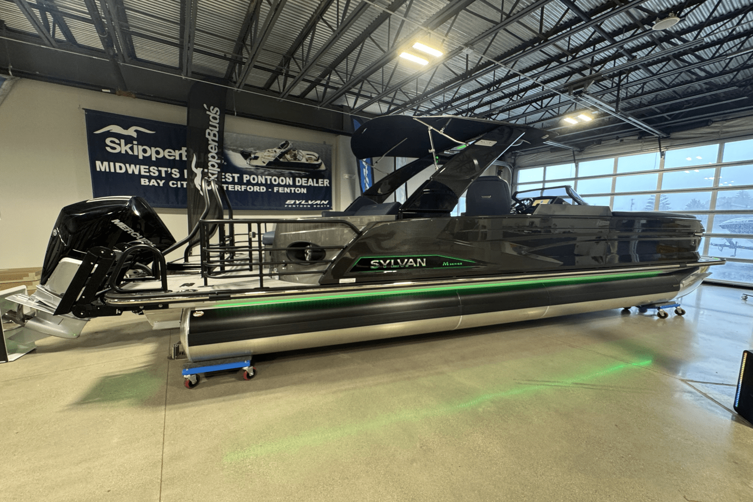 2025 Sylvan M5 Image Thumbnail #5