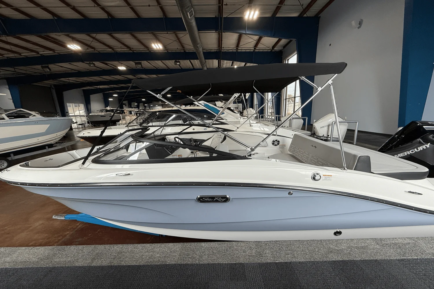 2025 Sea Ray SPX 210 Outboard Image Thumbnail #0