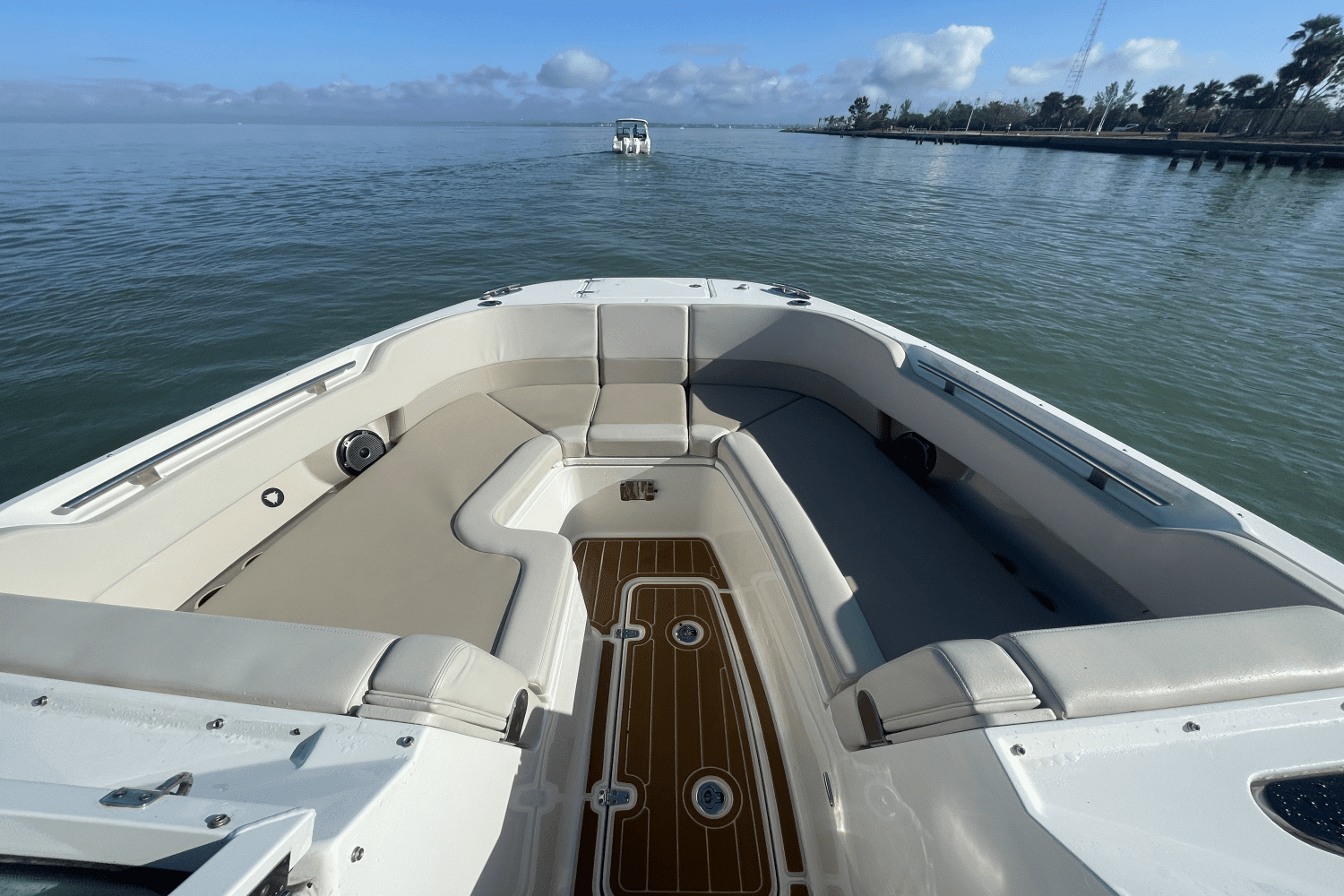 2022 Boston Whaler 320 VANTAGE Image Thumbnail #13