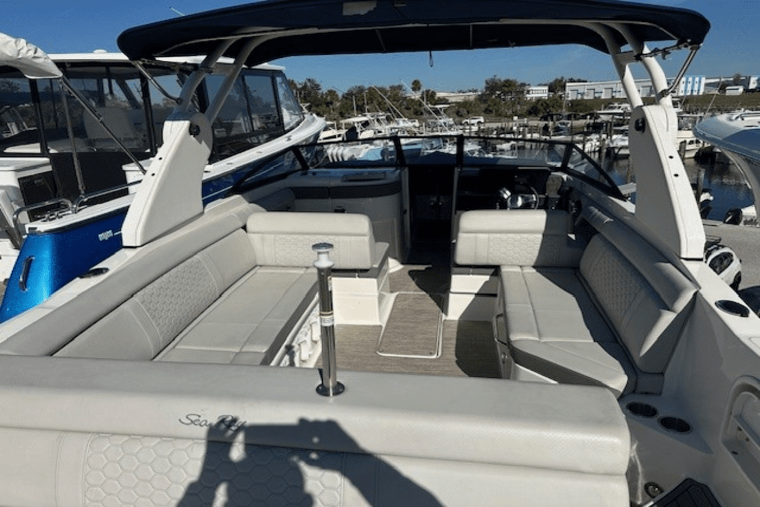 2021 Sea Ray 270 SDX-OB Image Thumbnail #24