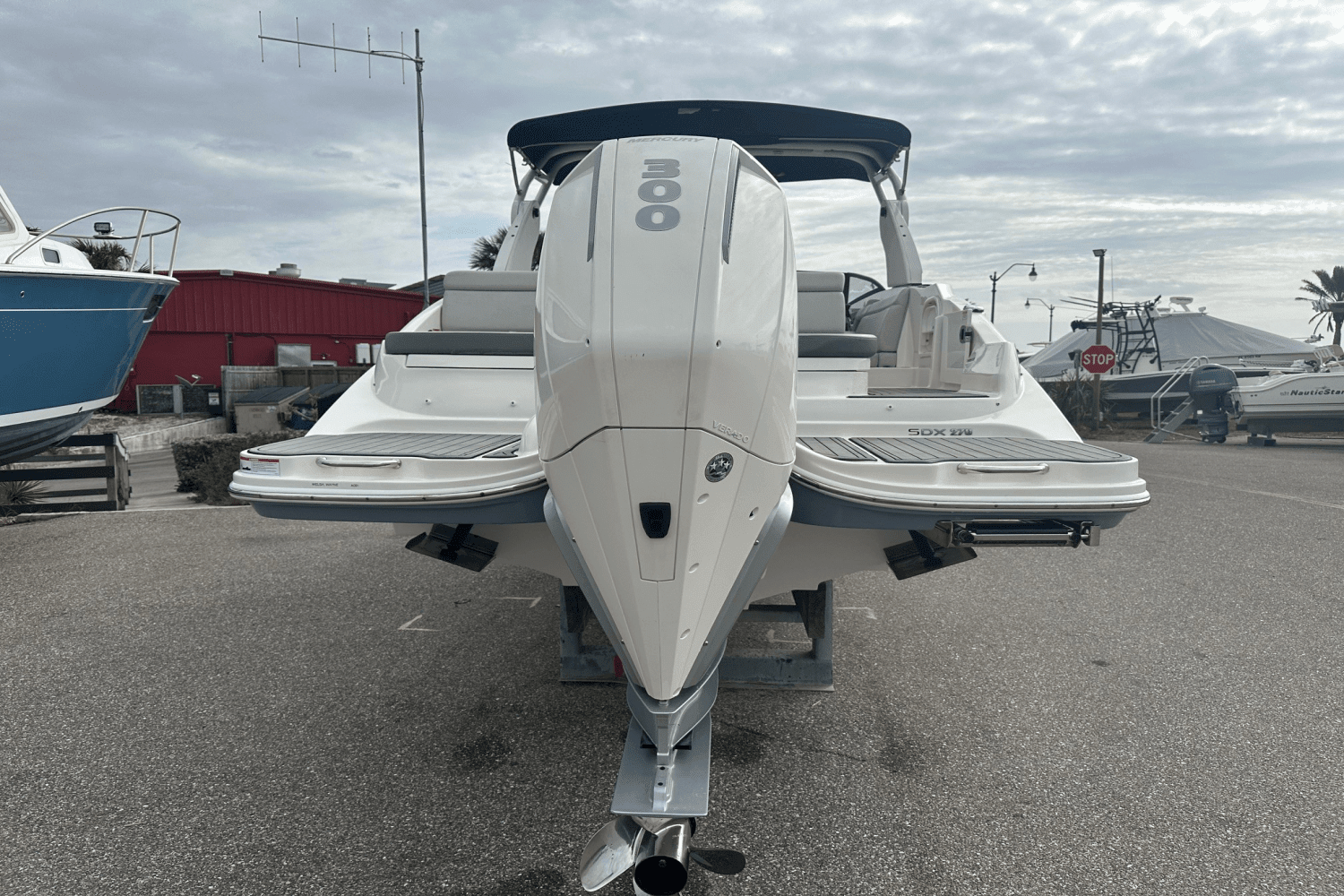 2021 Sea Ray 270 SDX-OB Image Thumbnail #15