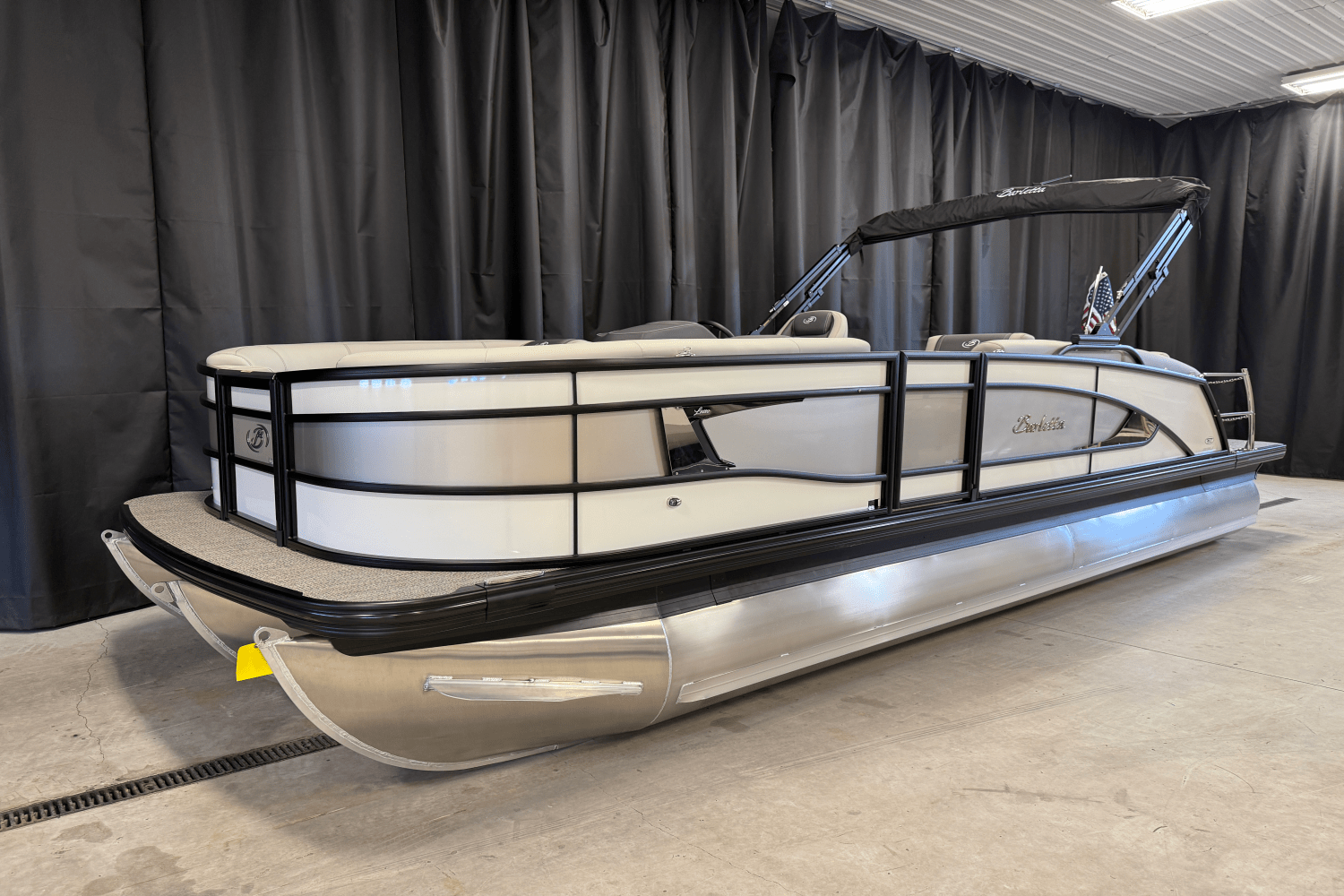 2025 Barletta Lusso Image Thumbnail #3