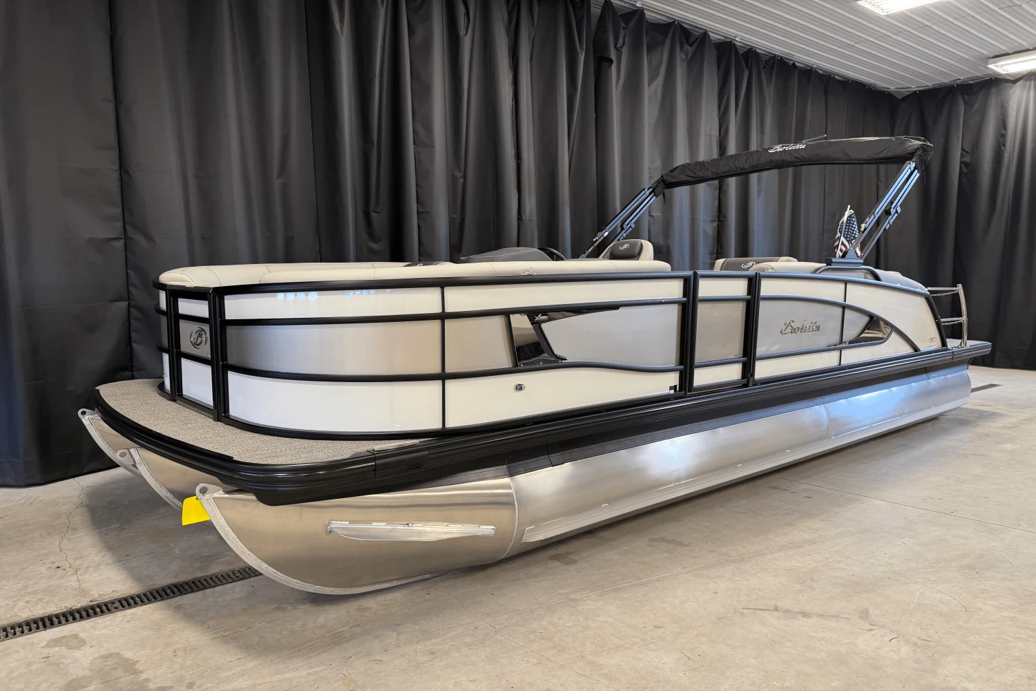 2025 Barletta LUSSO23U Image Thumbnail #3