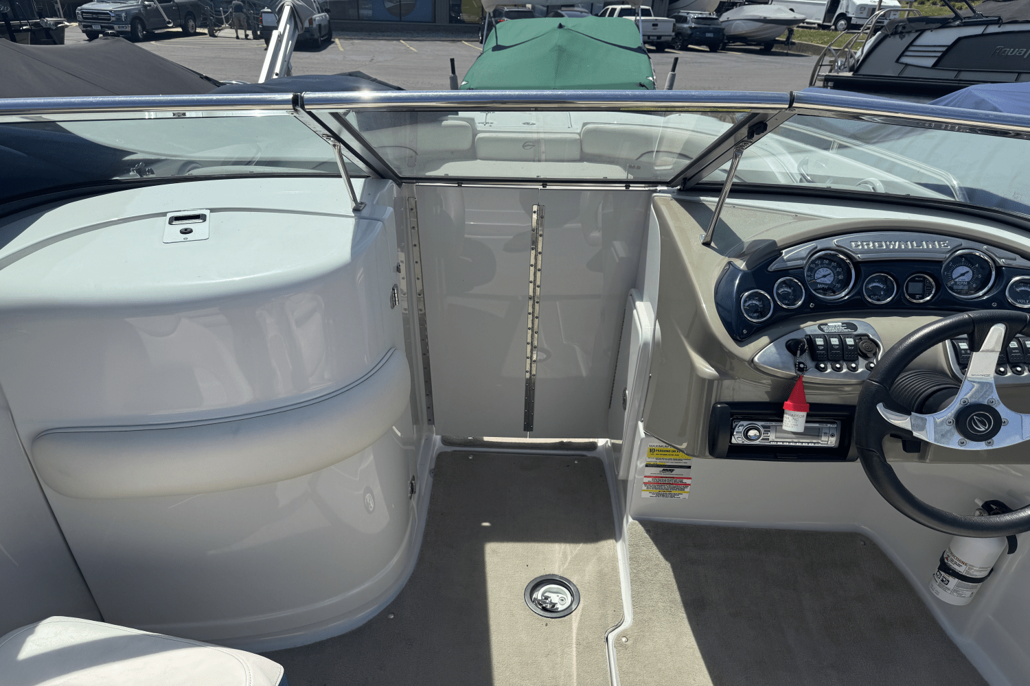 2009 Crownline
                                                             220EX Image Thumbnail #16