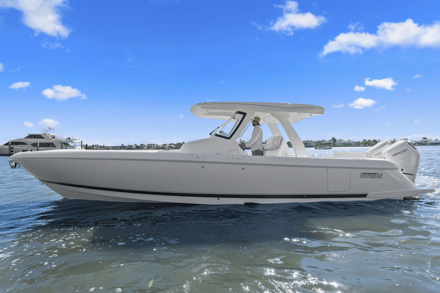 2025 Intrepid 345 NOMAD SE Image Thumbnail #2