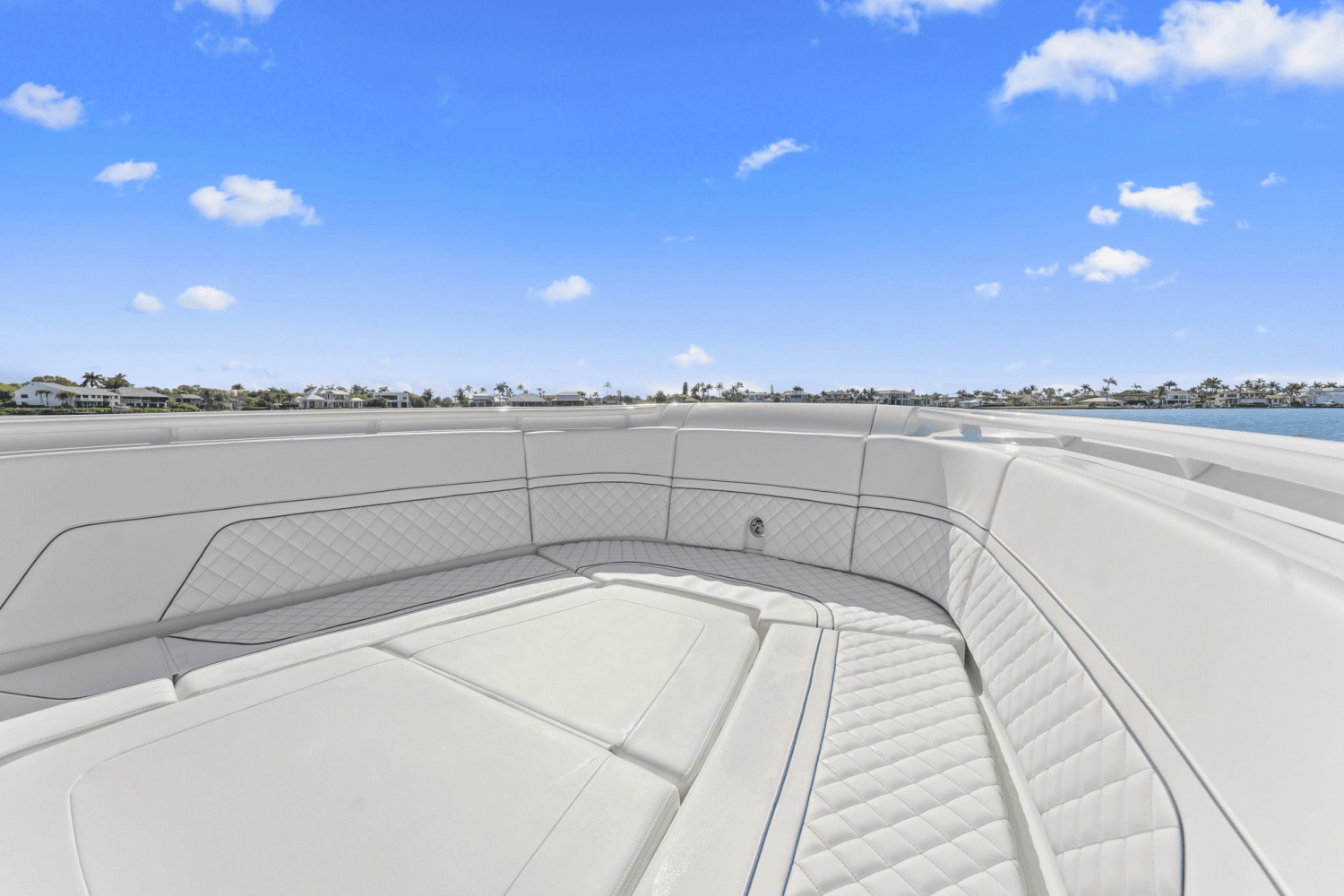 2025 Intrepid 345 NOMAD SE Image Thumbnail #19
