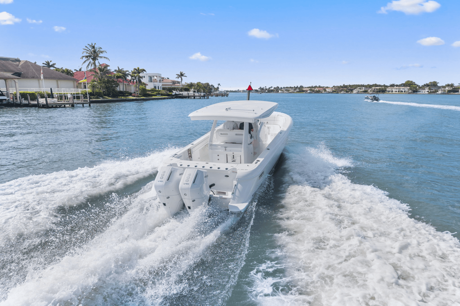 2025 Intrepid 345 NOMAD SE Image Thumbnail #11
