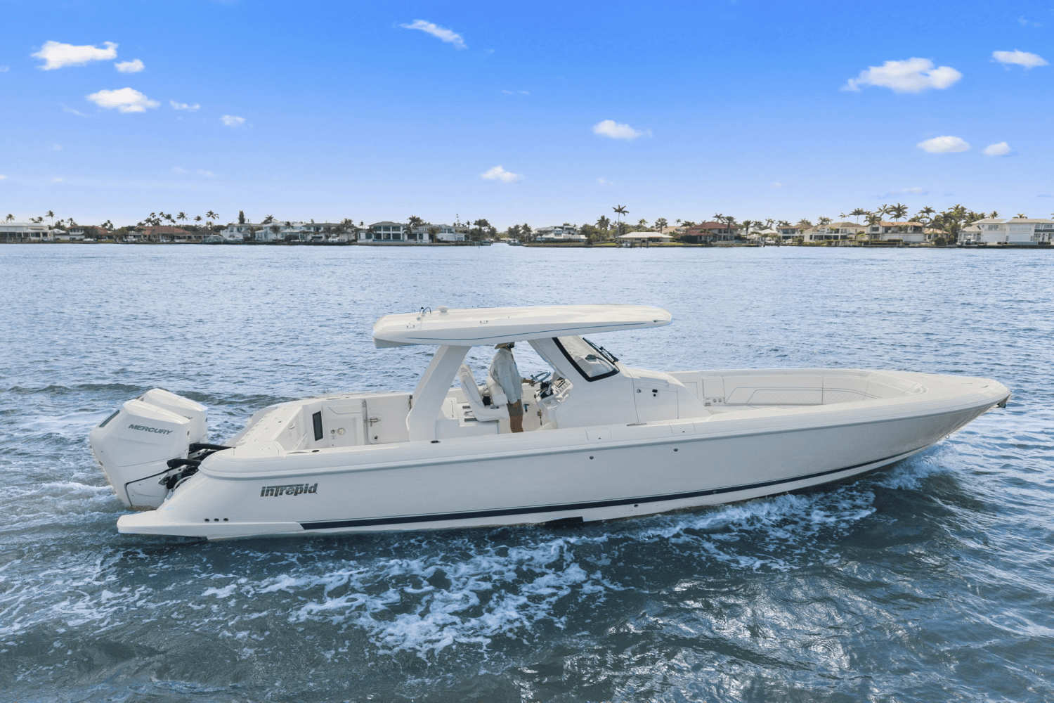 2025 Intrepid 345 NOMAD SE Image Thumbnail #1