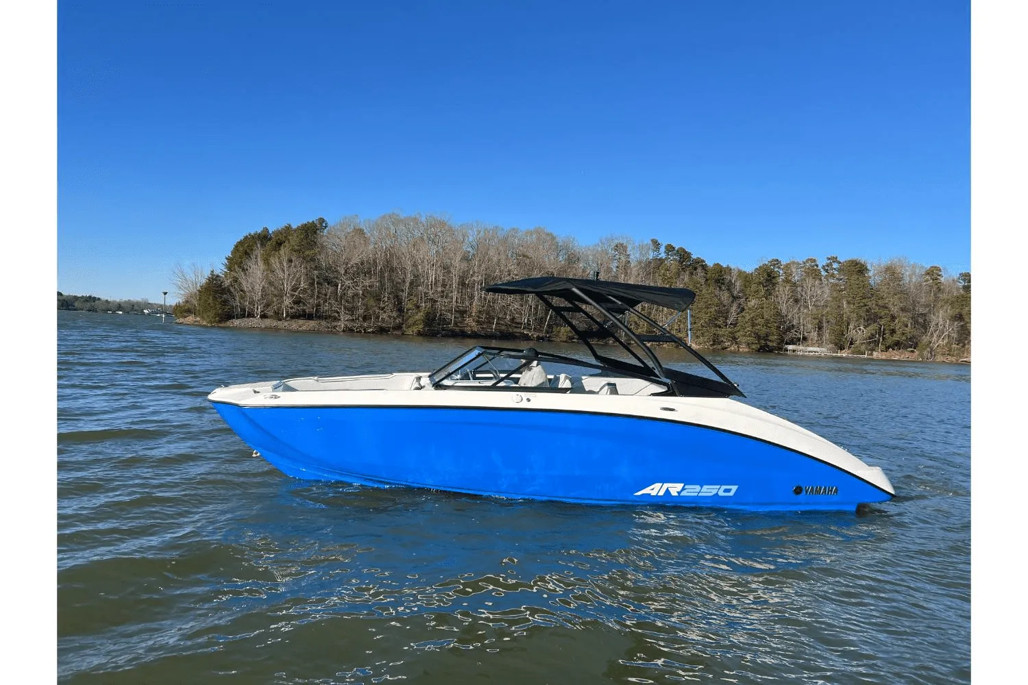 2025 Yamaha AR250
