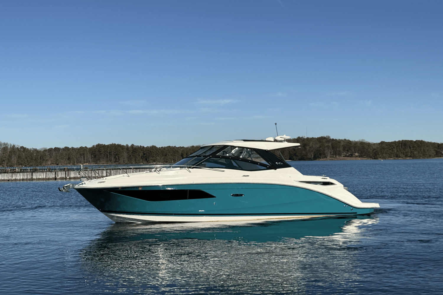 2021 Sea Ray 320 SUNDANCER Image Thumbnail #11