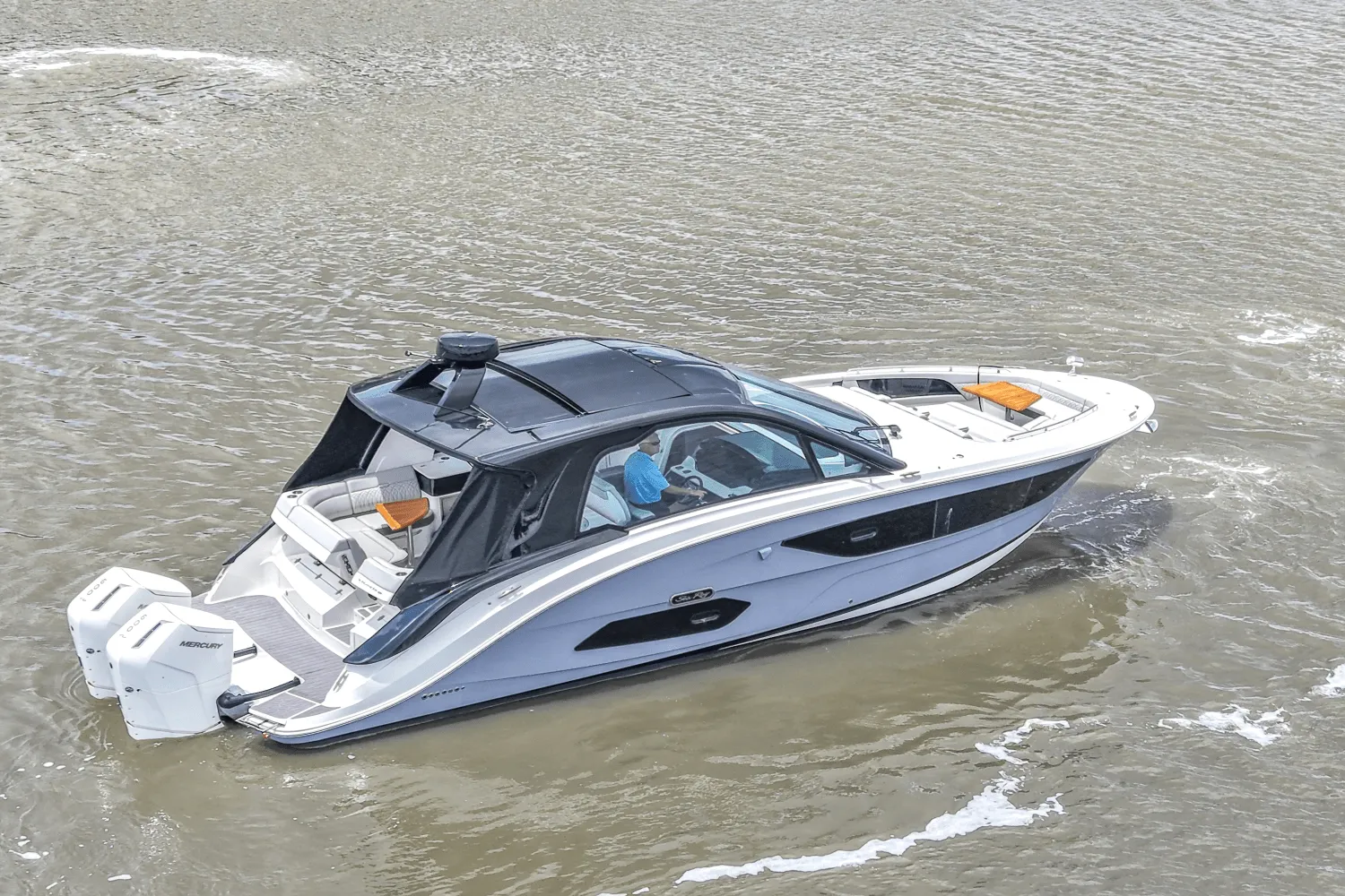 2022 Sea Ray SUNDANCER 370 OUTBOARD Image Thumbnail #0