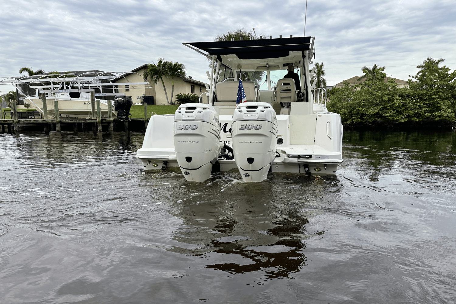 2018 Boston Whaler 315 CONQUEST Image Thumbnail #8