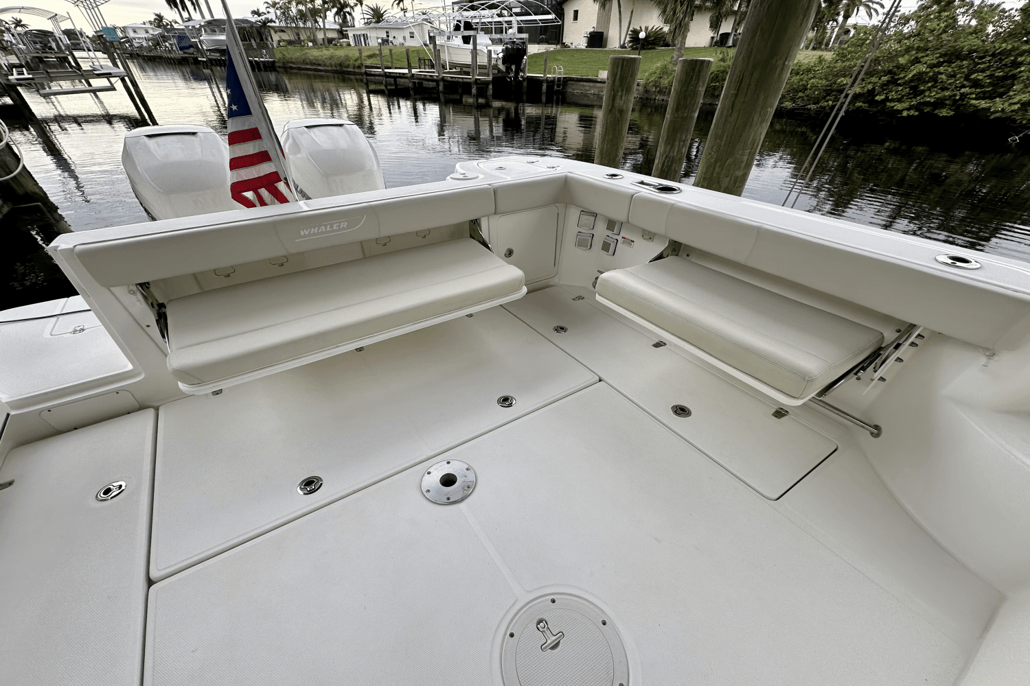 2018 Boston Whaler 315 CONQUEST Image Thumbnail #22